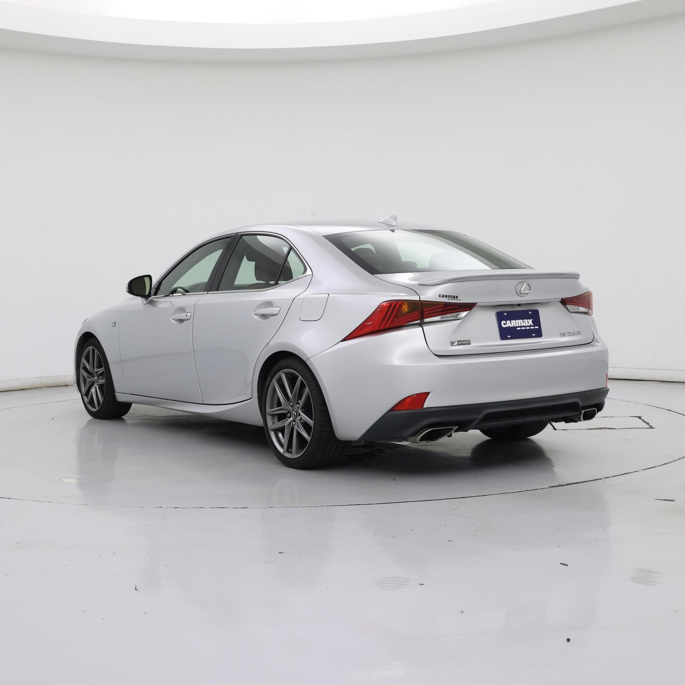 Thumbnail: 2017 Lexus IS - 2