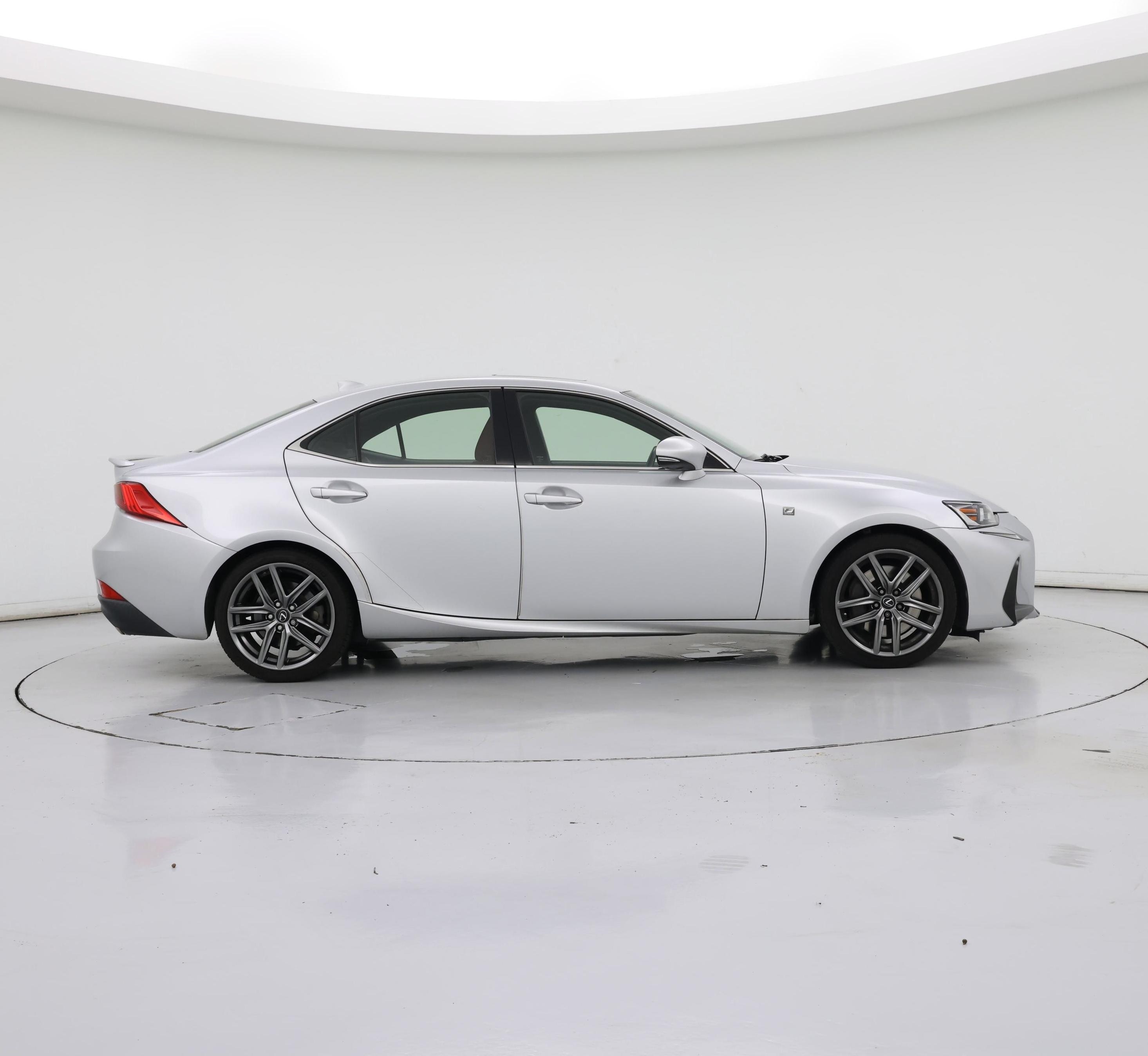Thumbnail: 2017 Lexus IS - 7