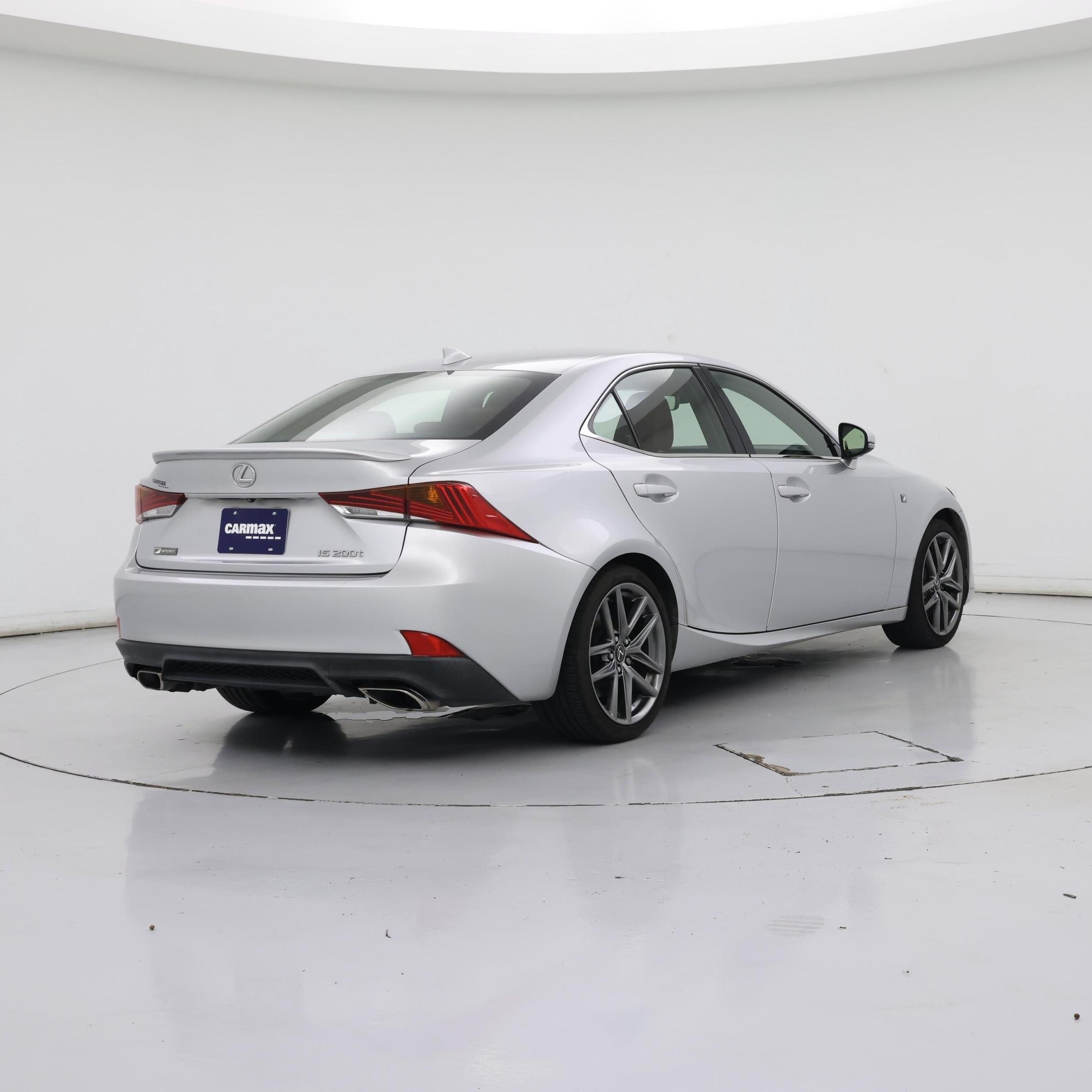 Thumbnail: 2017 Lexus IS - 8