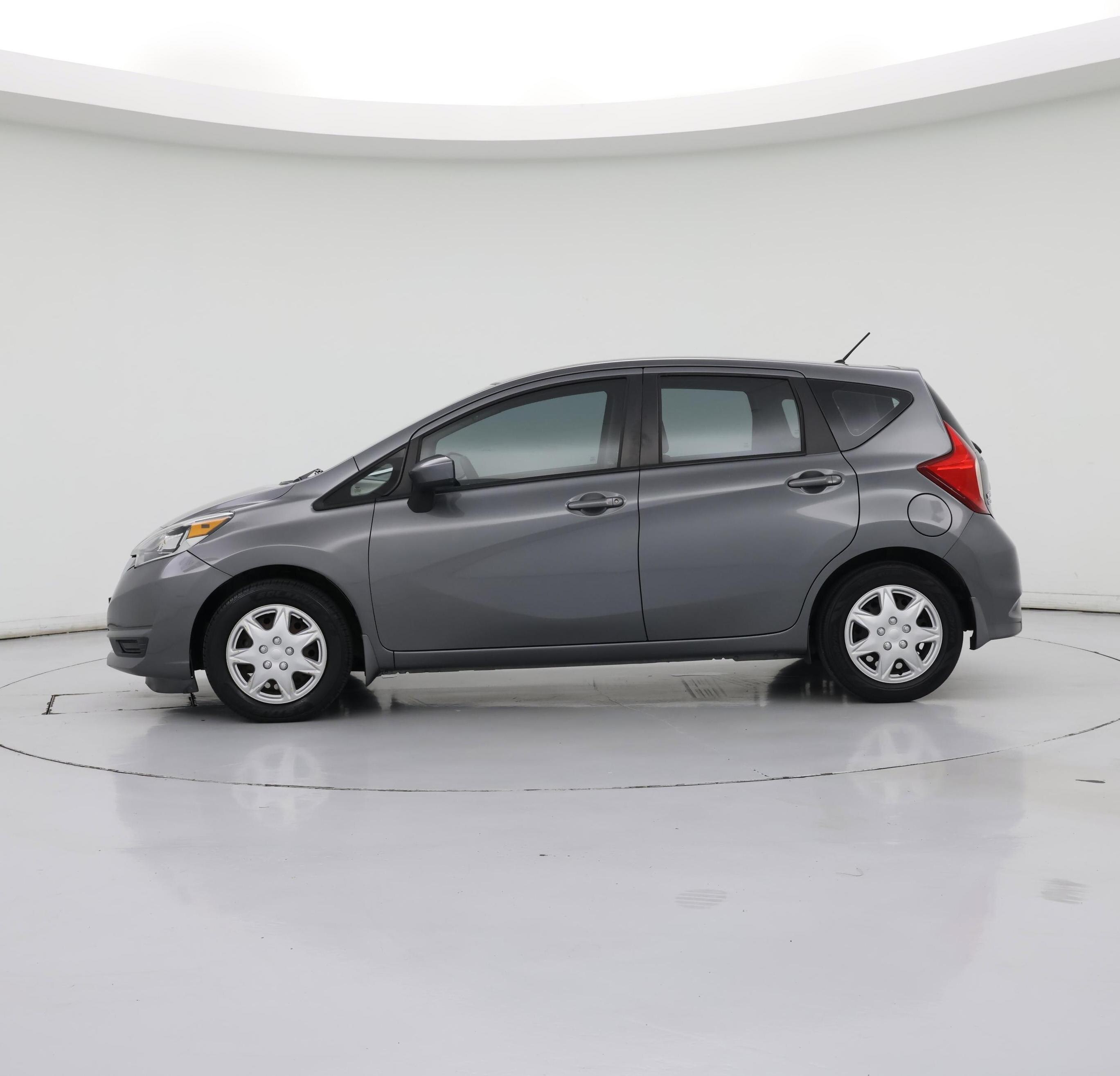 Thumbnail: 2018 Nissan Versa Note - 3