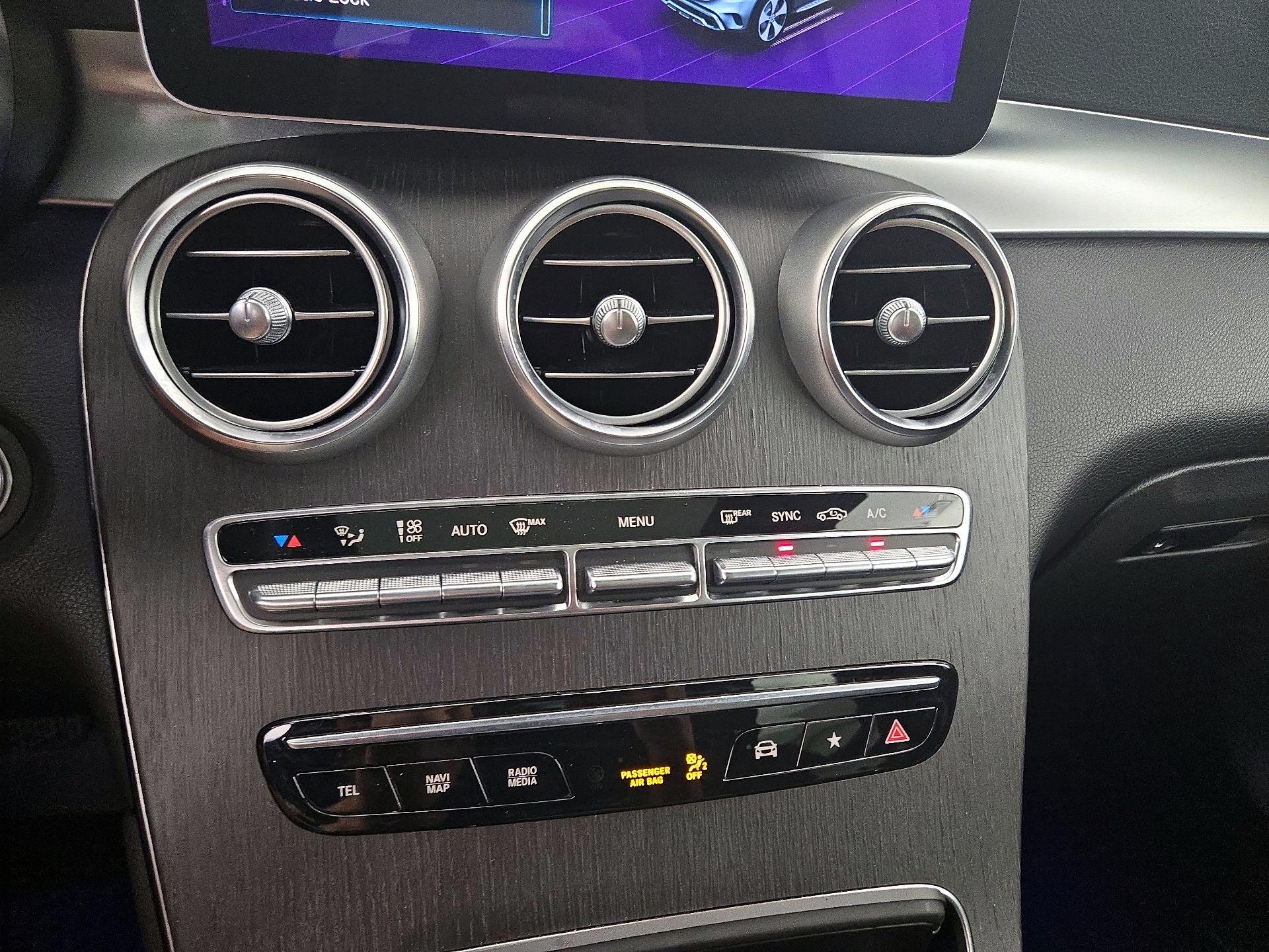 Thumbnail: 2020 Mercedes-Benz GLC - 16