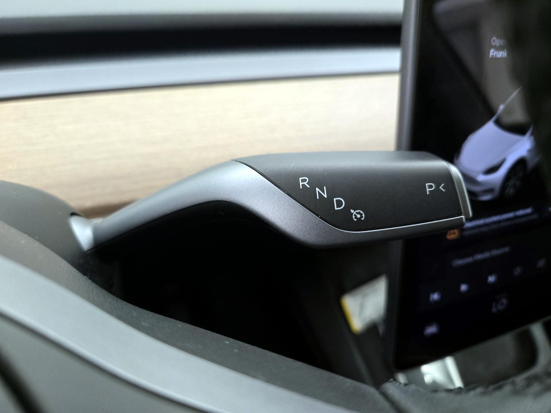 Thumbnail: 2022 Tesla Model Y - 17