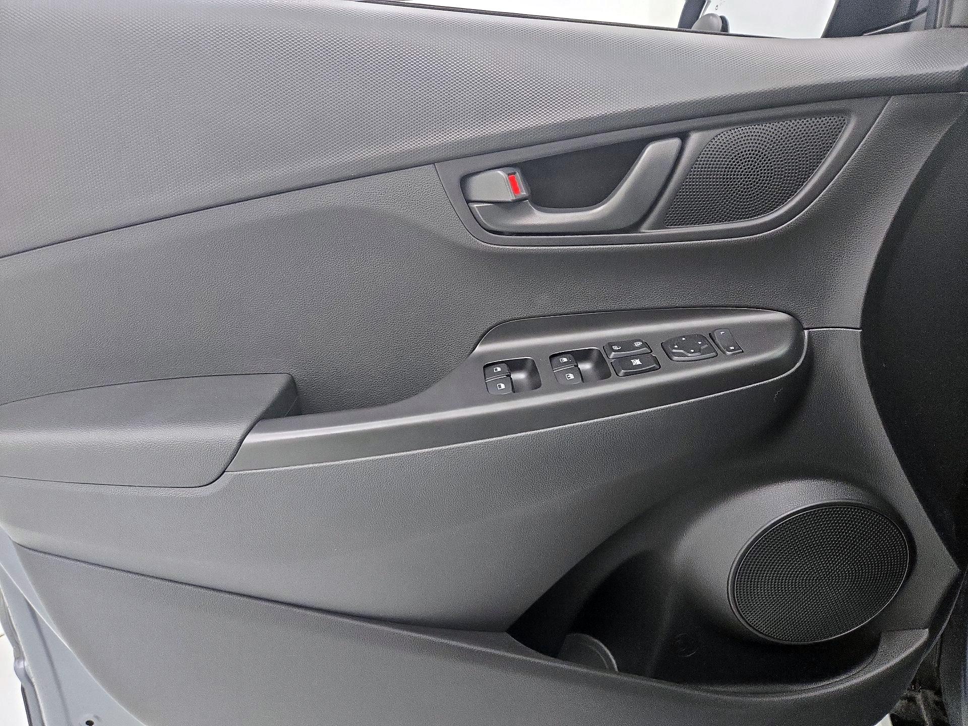 Thumbnail: 2019 Hyundai Kona - 12
