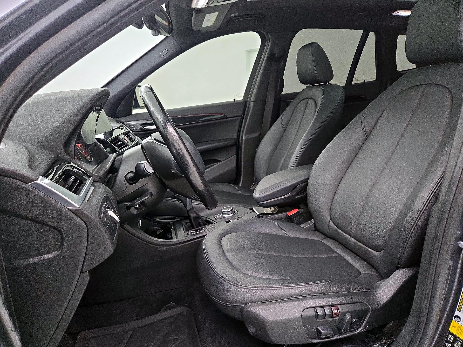 Thumbnail: 2018 BMW X1 - 11