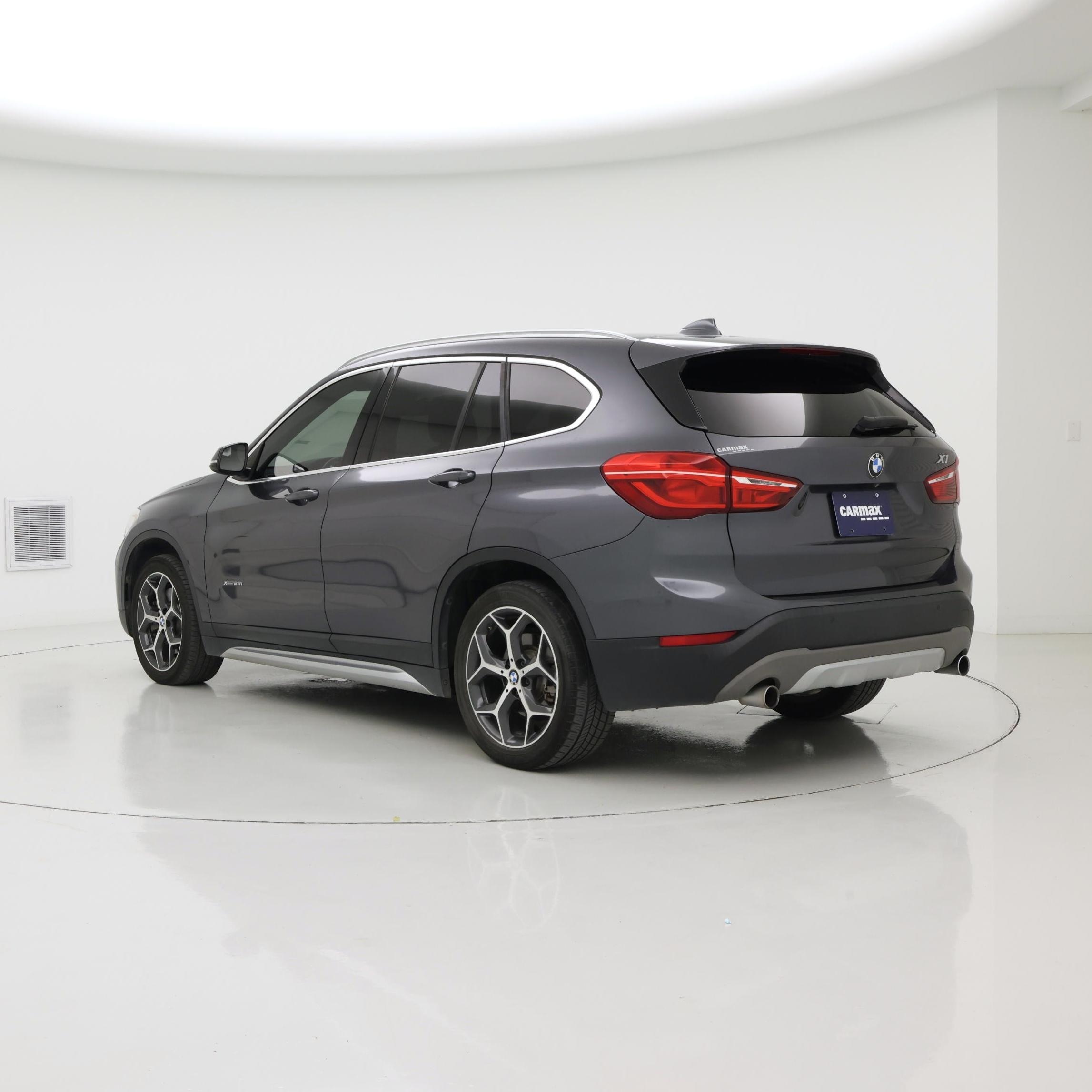 Thumbnail: 2018 BMW X1 - 2