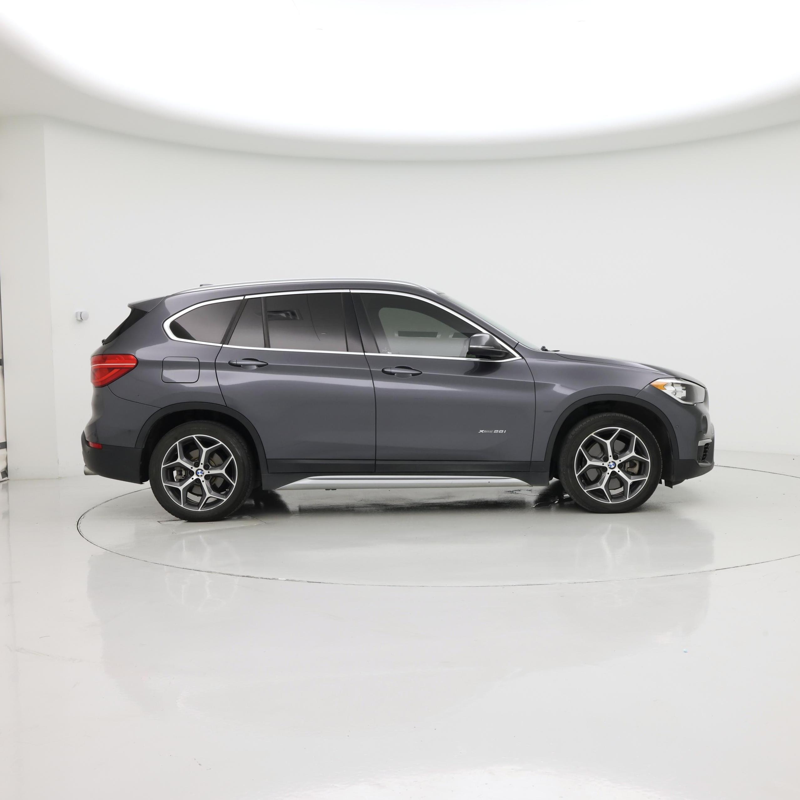 Thumbnail: 2018 BMW X1 - 7