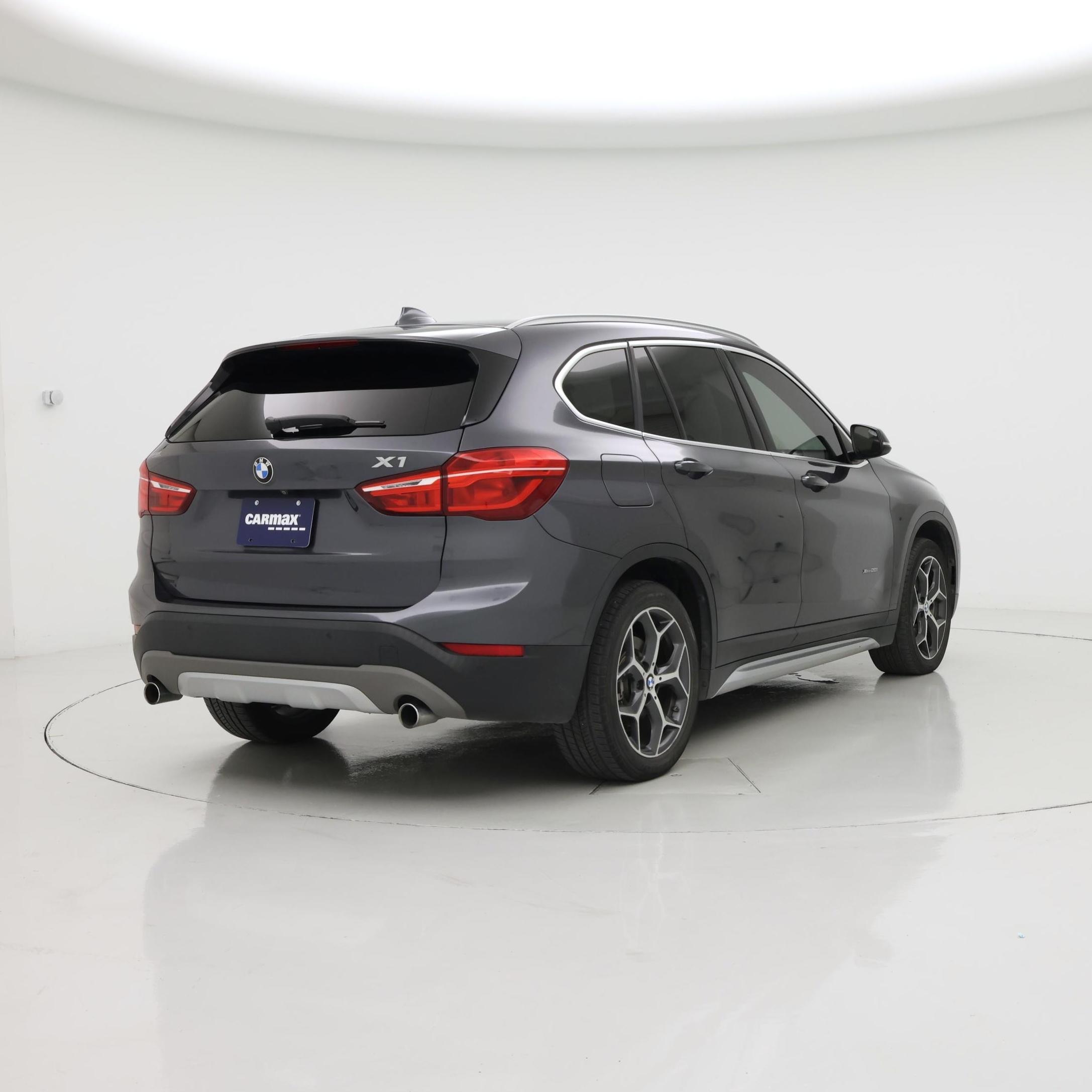 Thumbnail: 2018 BMW X1 - 8