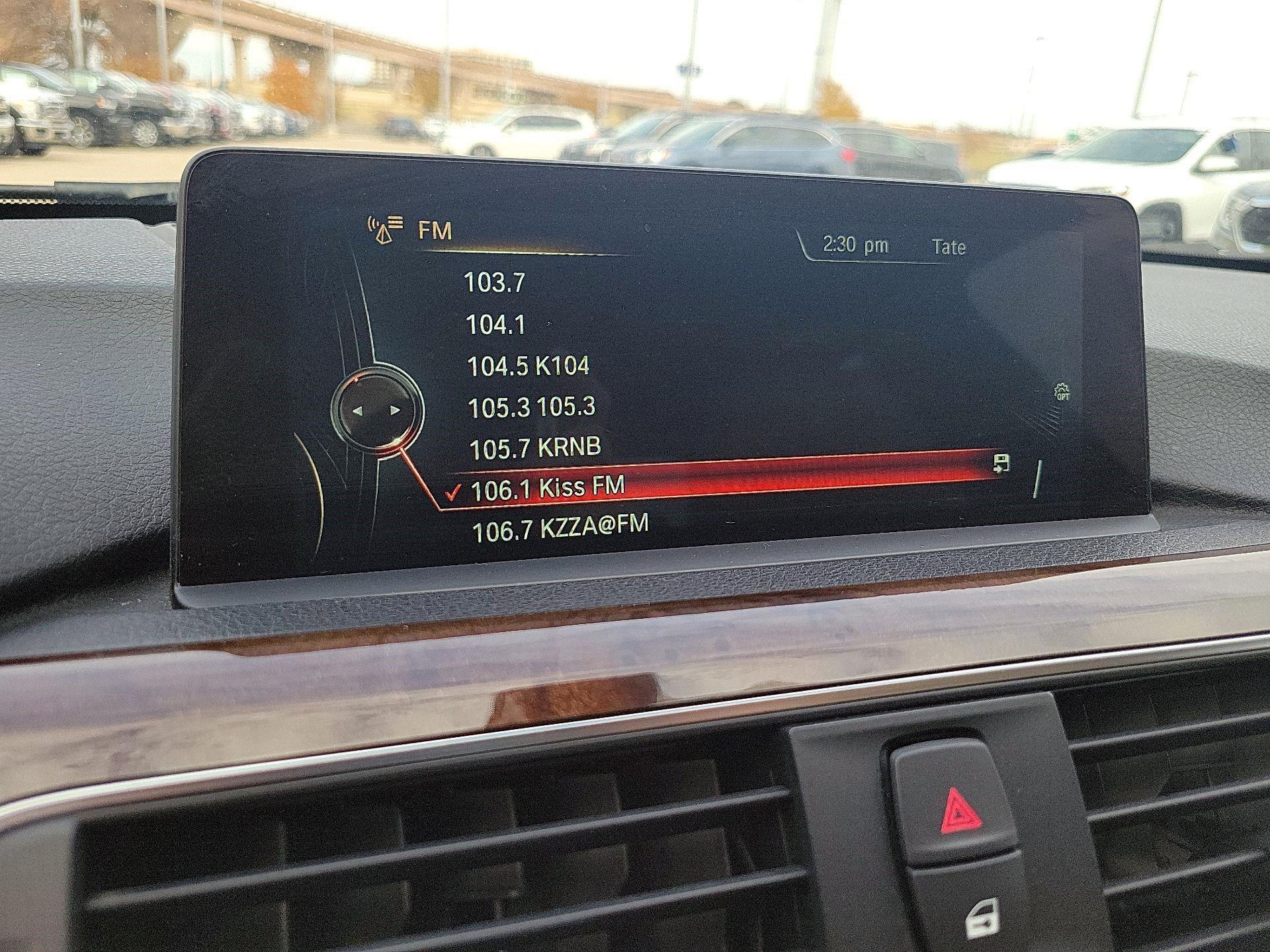 Thumbnail: 2016 BMW 3 Series - 14