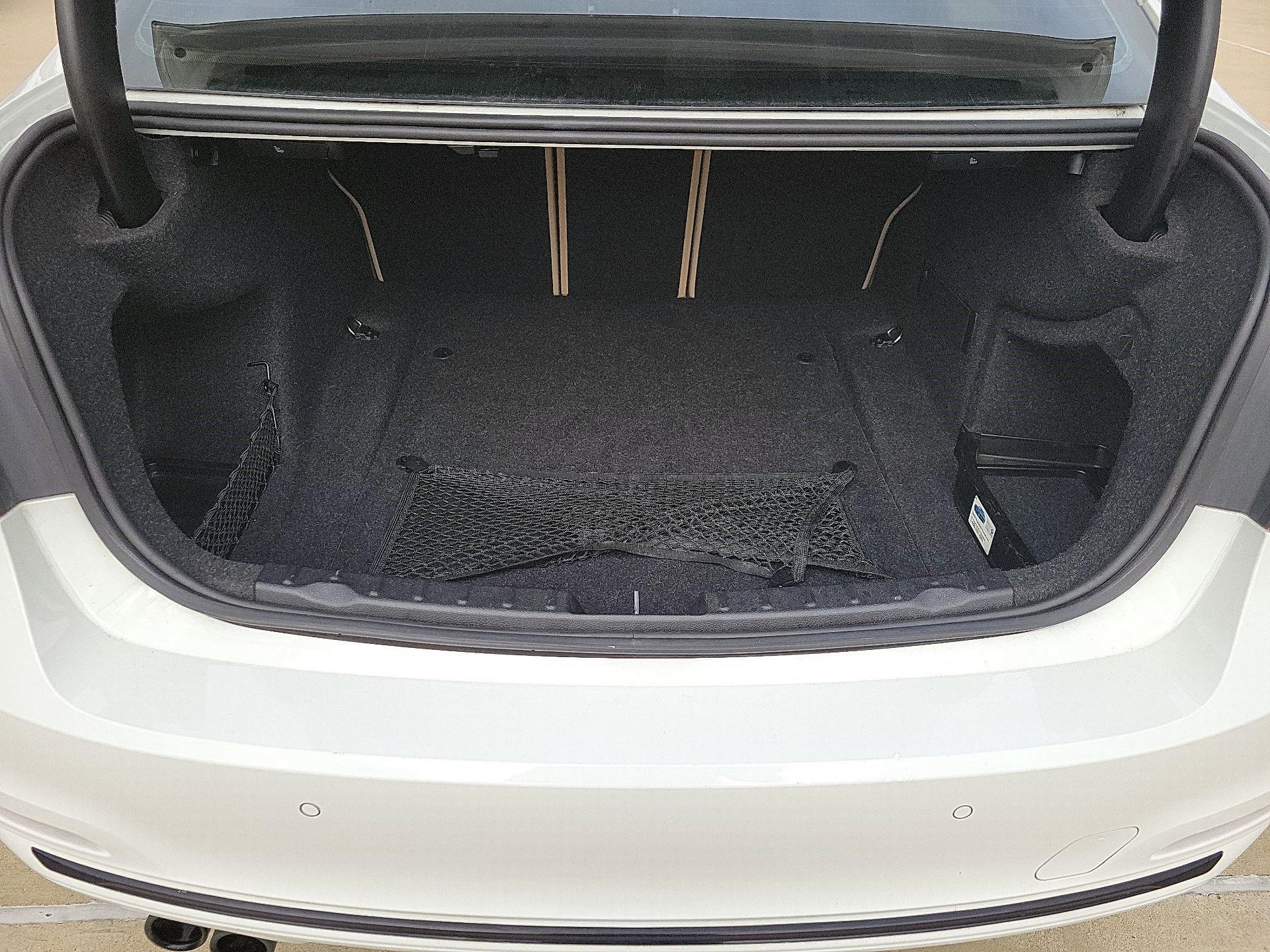 Thumbnail: 2016 BMW 3 Series - 20