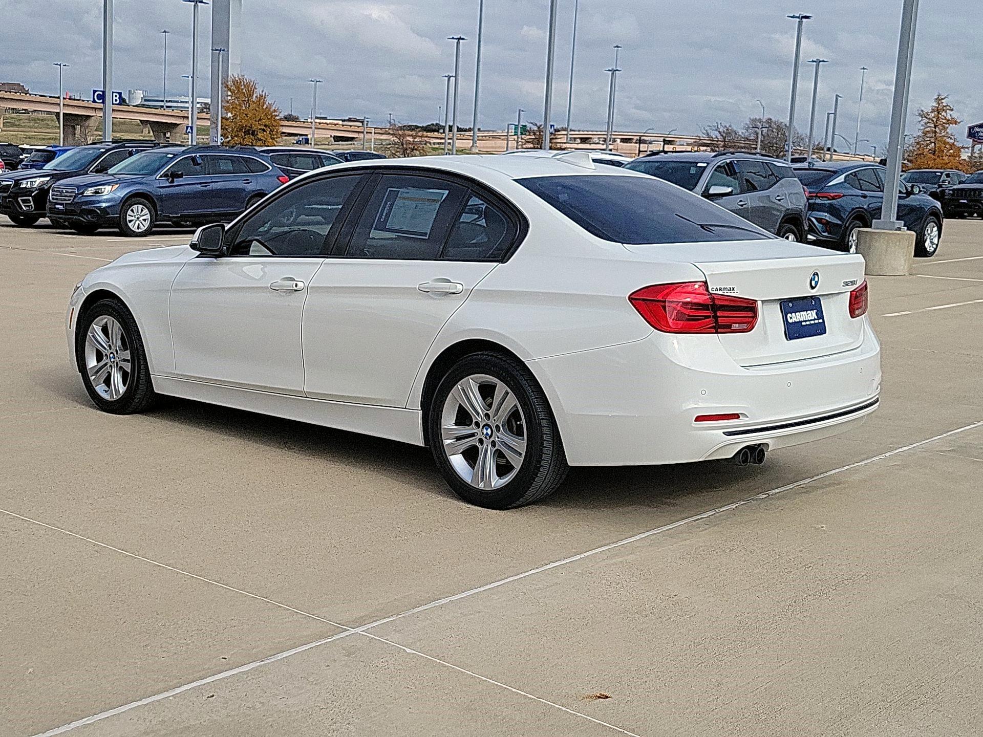 Thumbnail: 2016 BMW 3 Series - 7