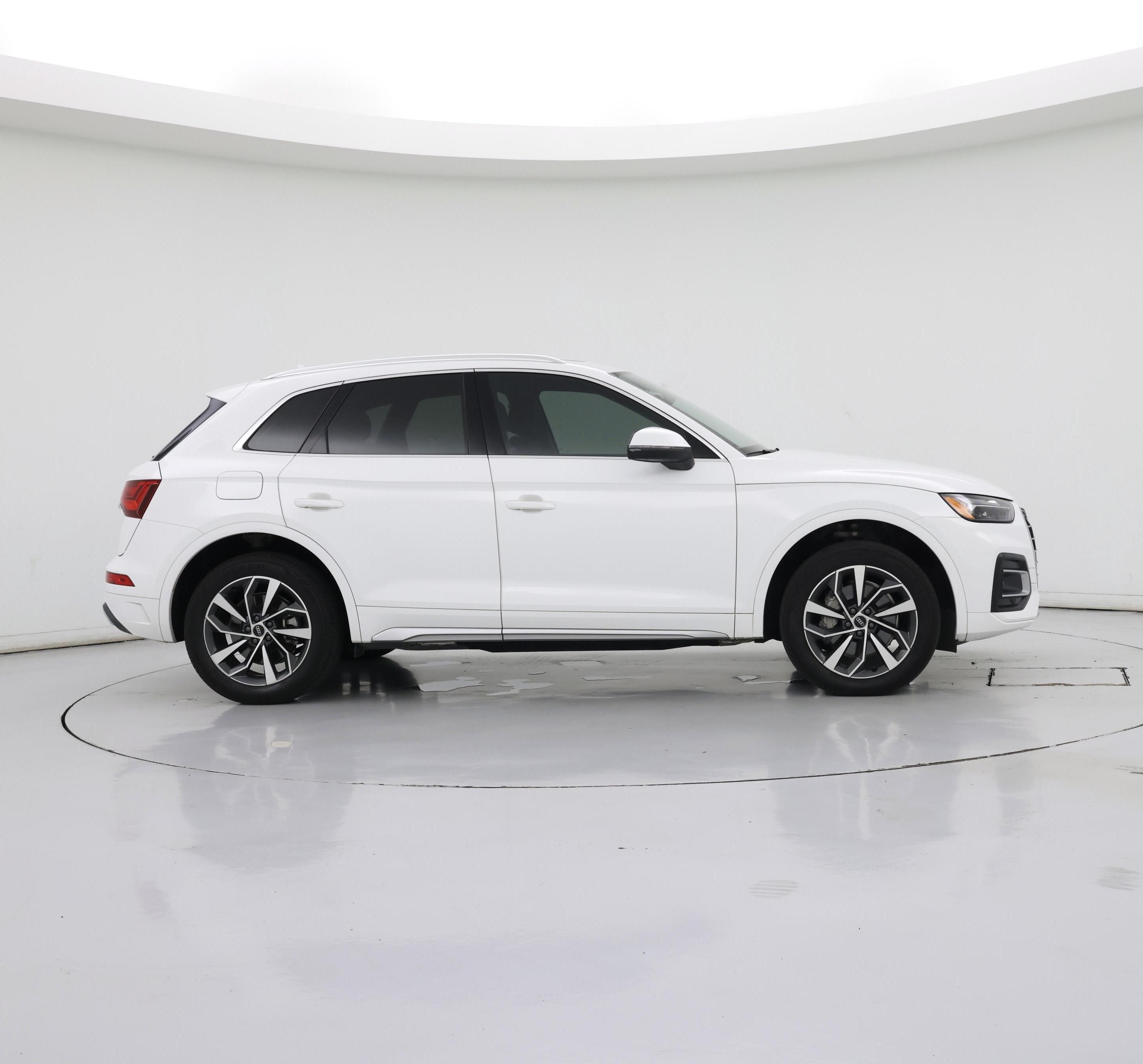 Thumbnail: 2021 Audi Q5 - 7
