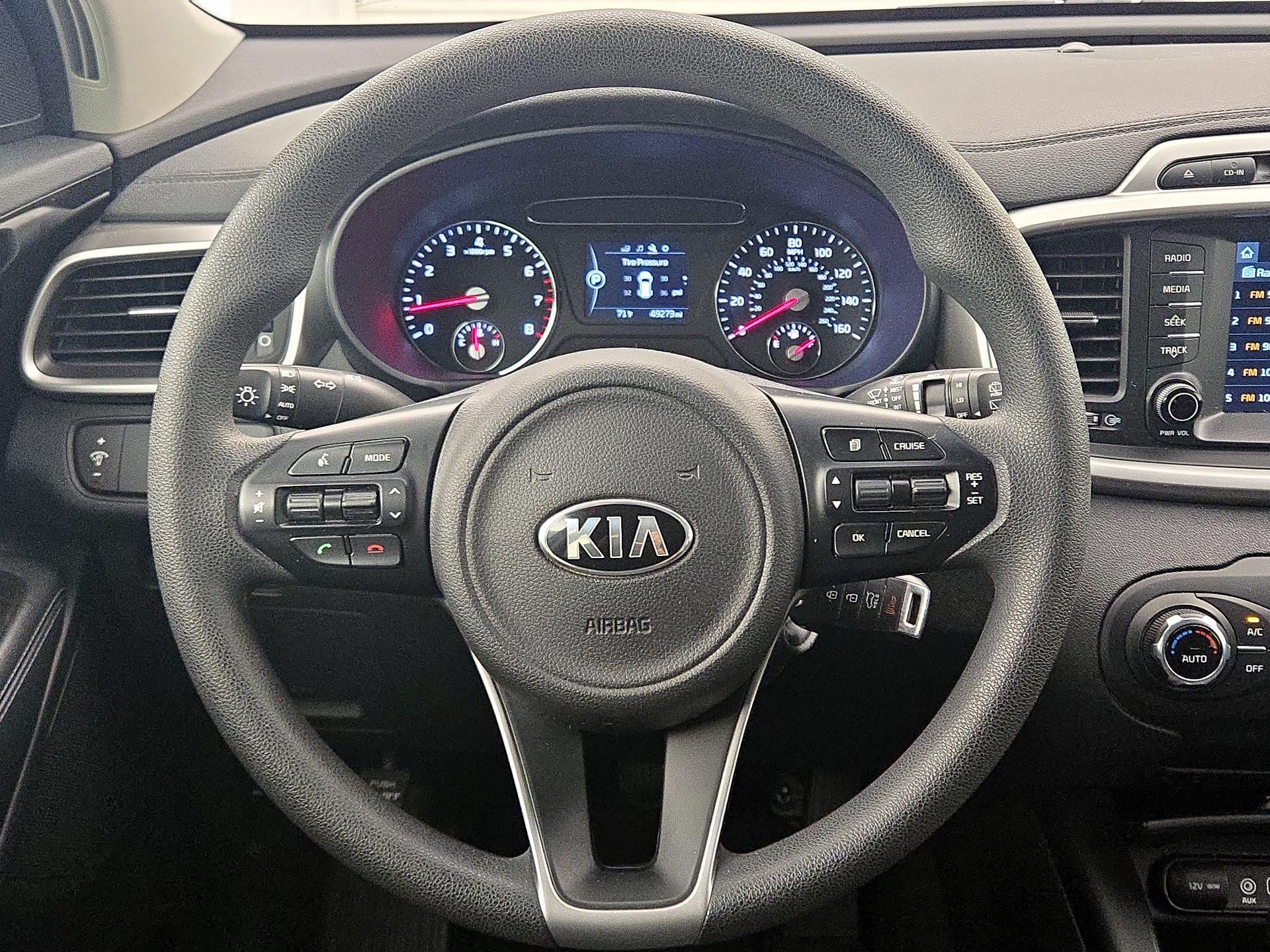 Thumbnail: 2018 Kia Sorento - 10