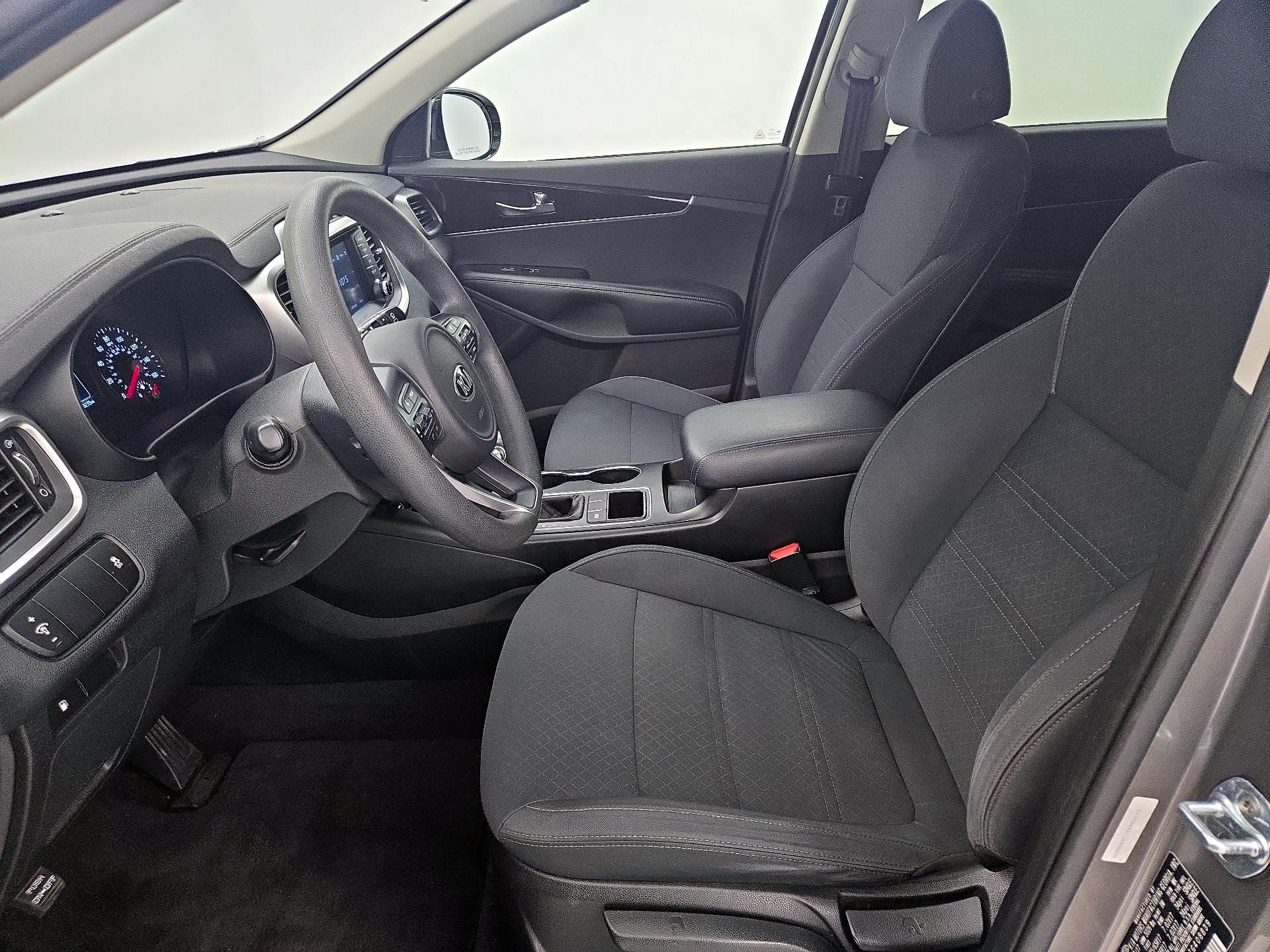 Thumbnail: 2018 Kia Sorento - 11