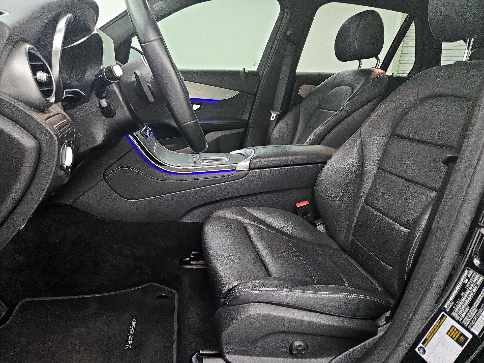 Thumbnail: 2021 Mercedes-Benz GLC - 11