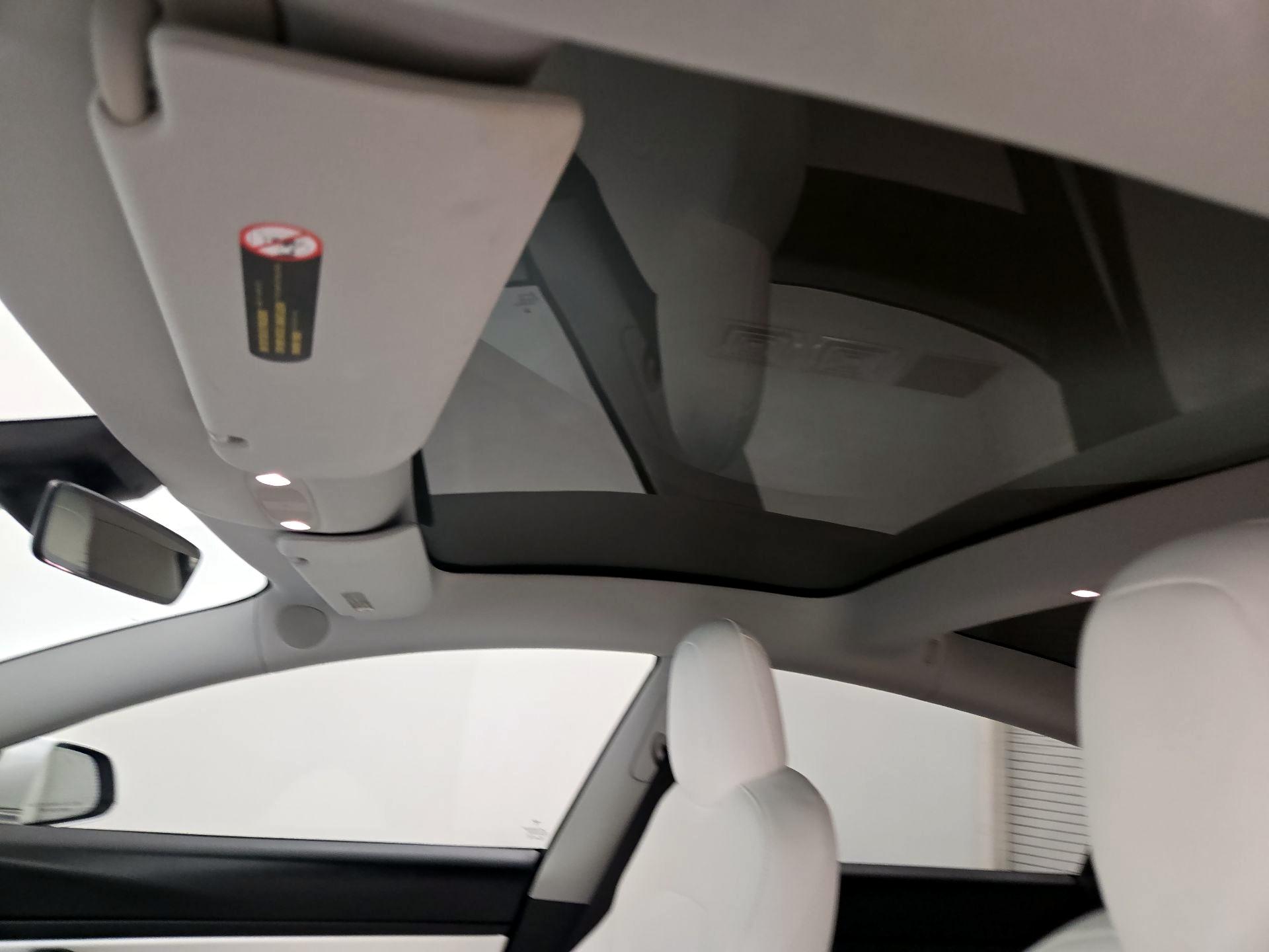 Thumbnail: 2020 Tesla Model 3 - 19