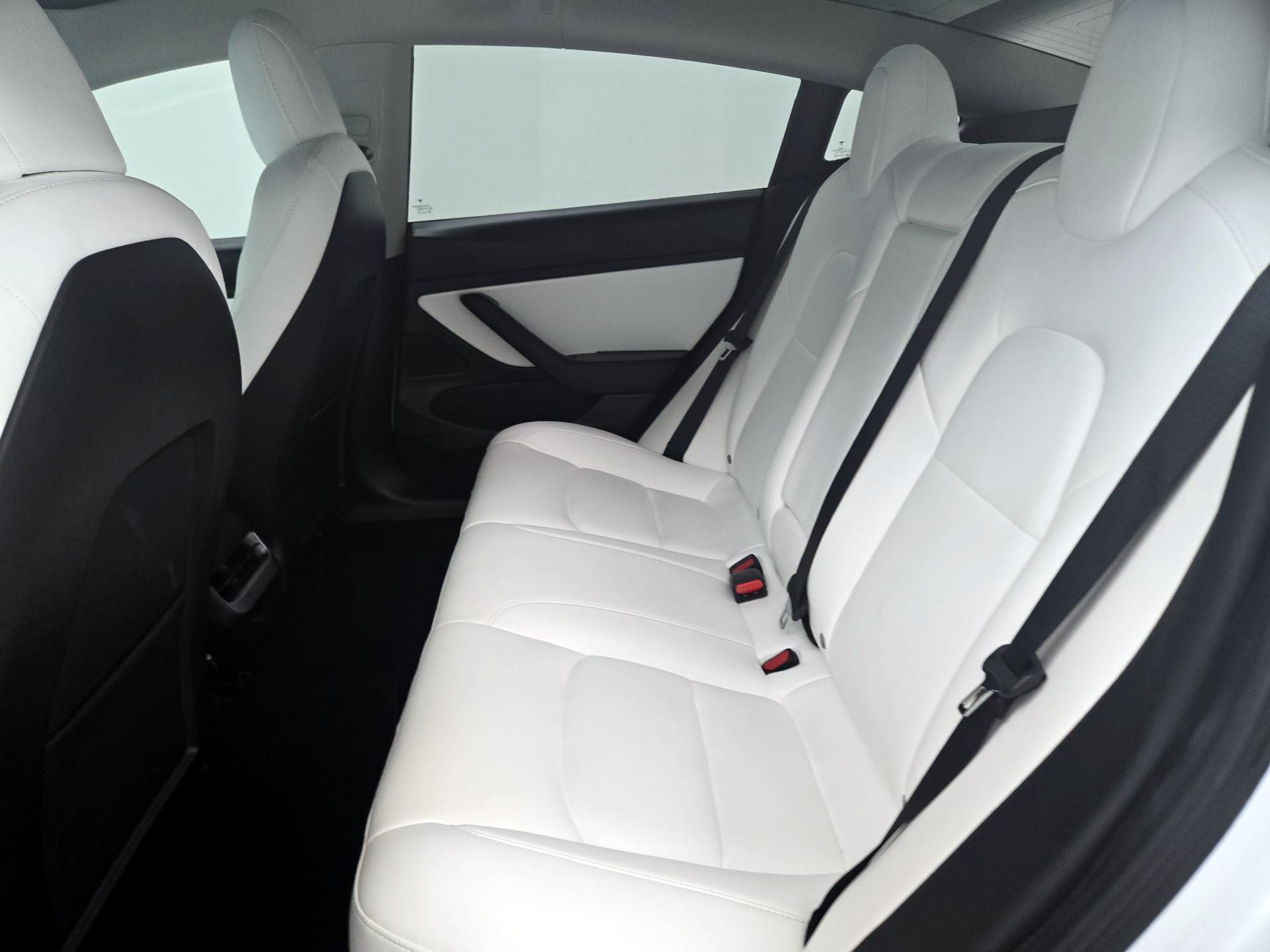 Thumbnail: 2020 Tesla Model 3 - 20