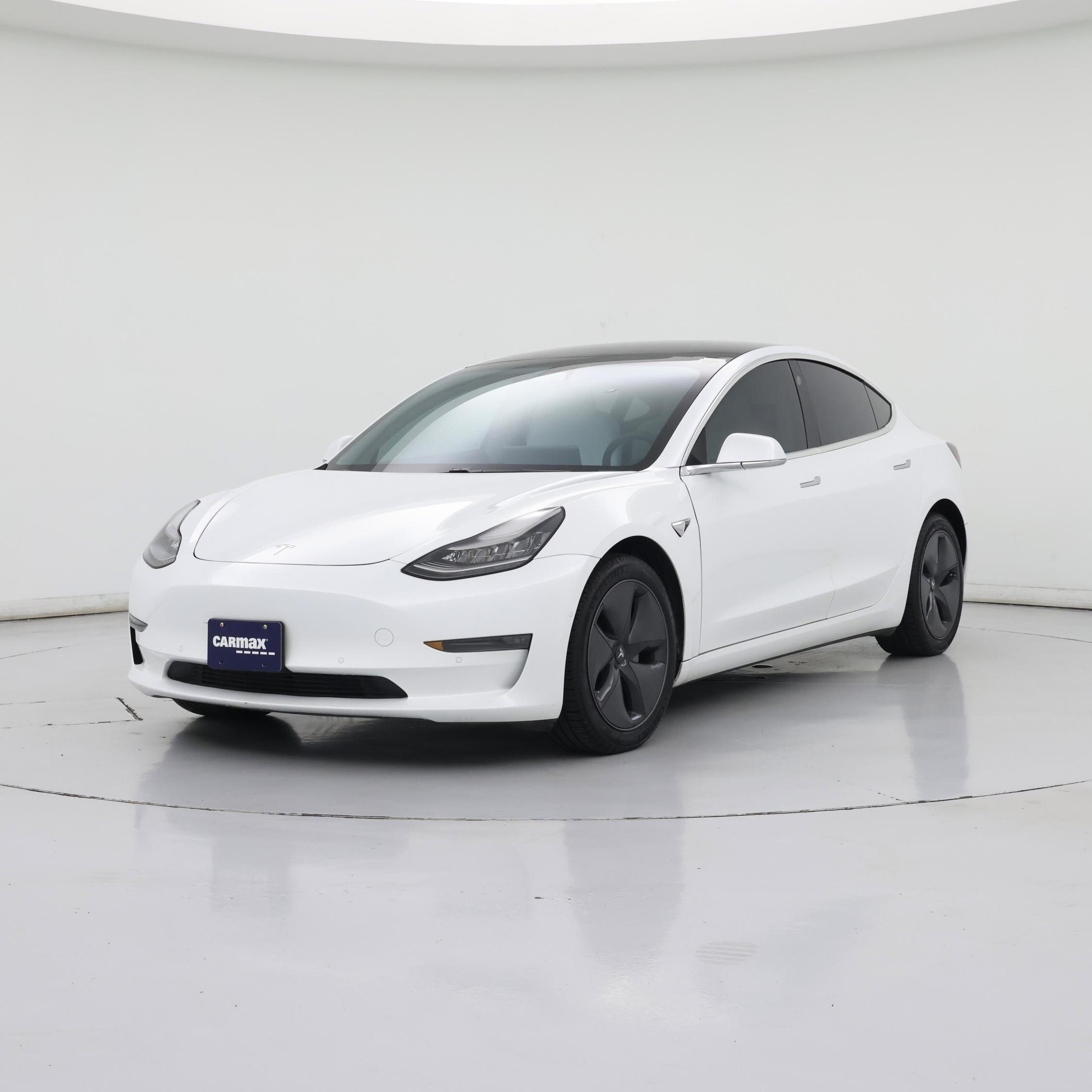 Thumbnail: 2020 Tesla Model 3 - 4