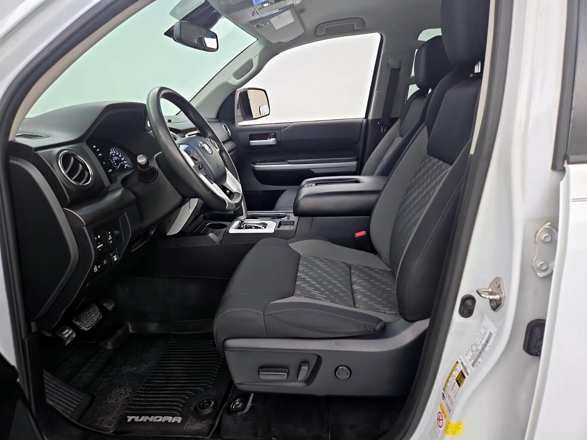 Thumbnail: 2020 Toyota Tundra - 11