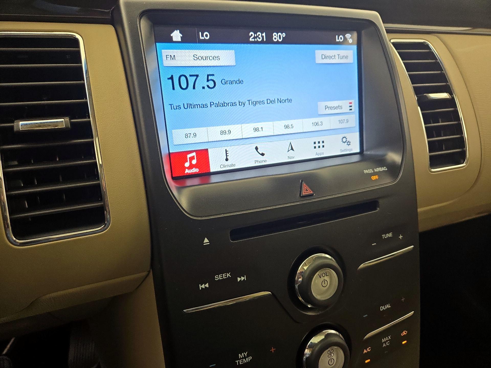 Thumbnail: 2019 Ford Flex - 16