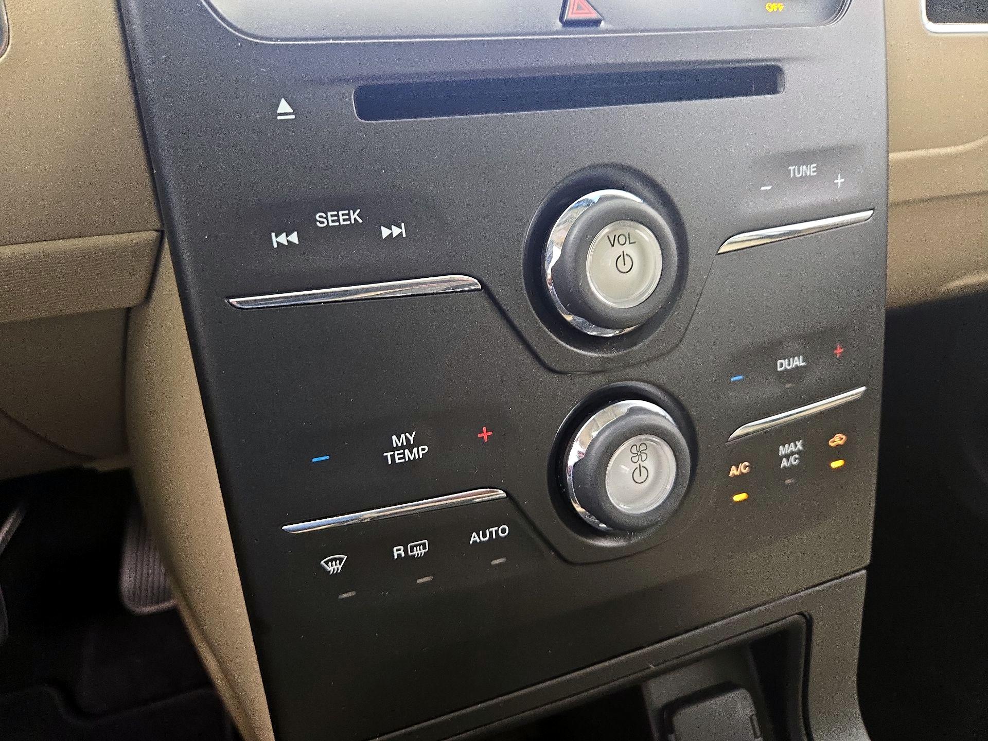 Thumbnail: 2019 Ford Flex - 17