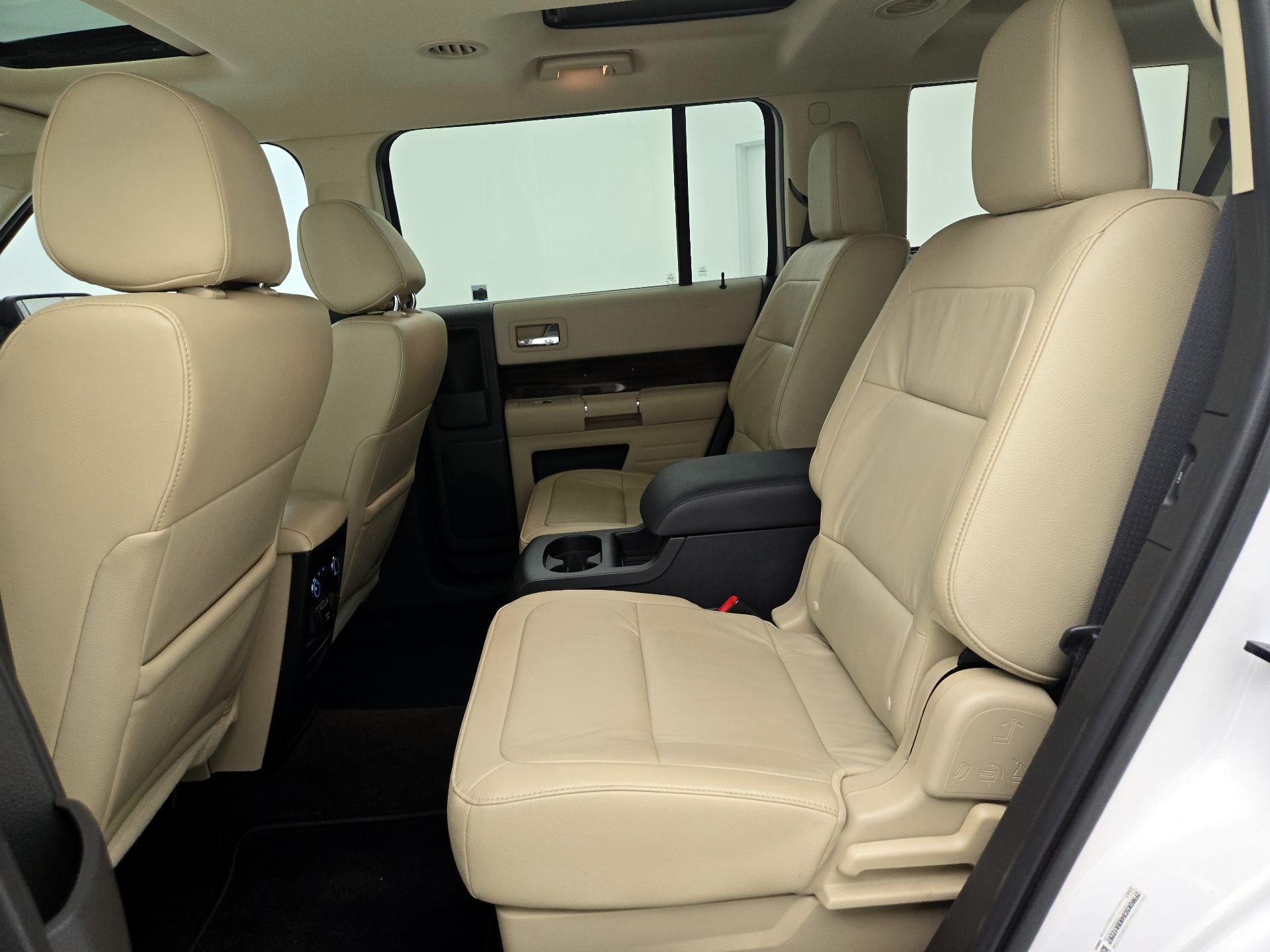 Thumbnail: 2019 Ford Flex - 20