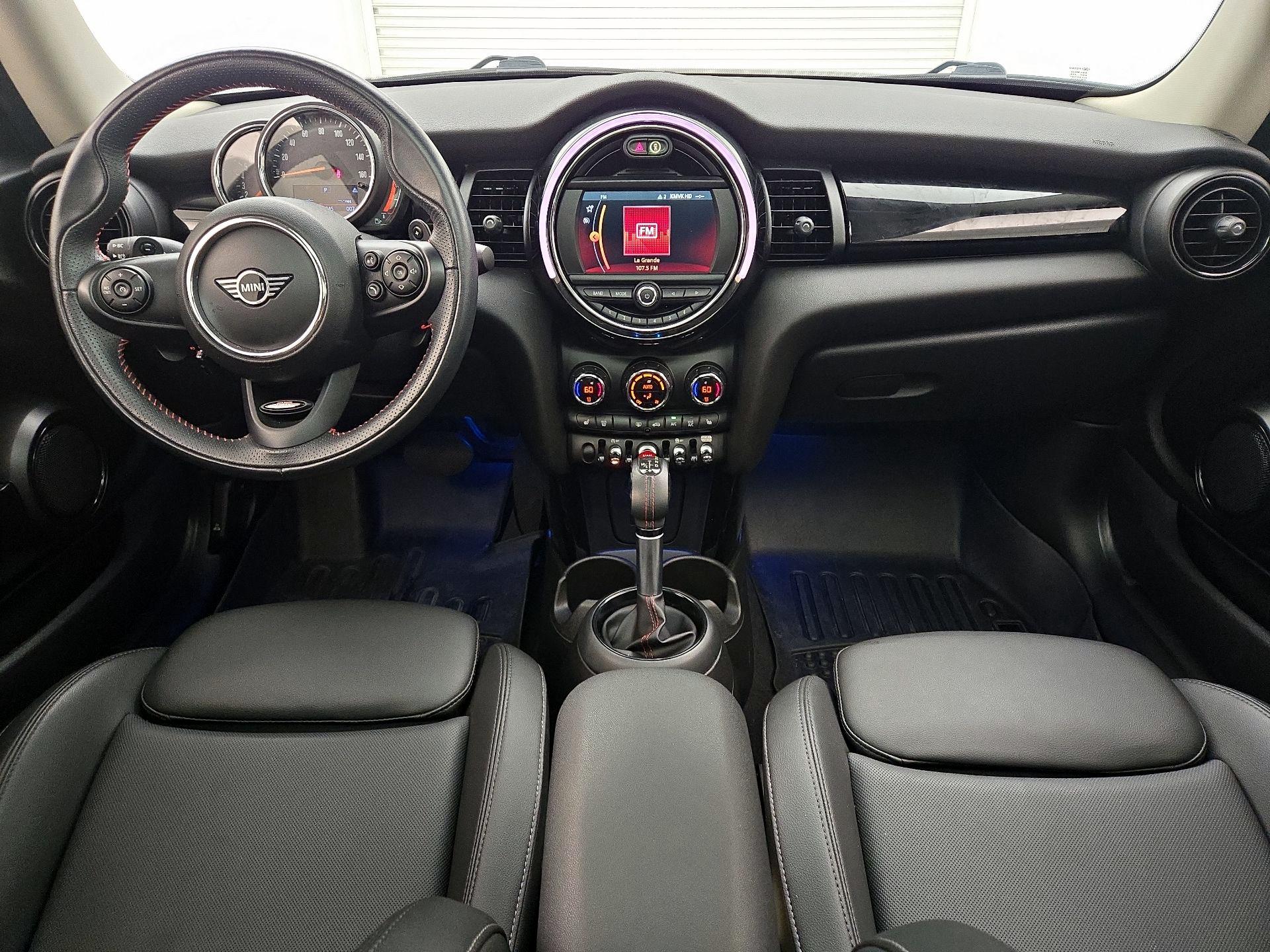 Thumbnail: 2019 MINI Cooper Hardtop - 9