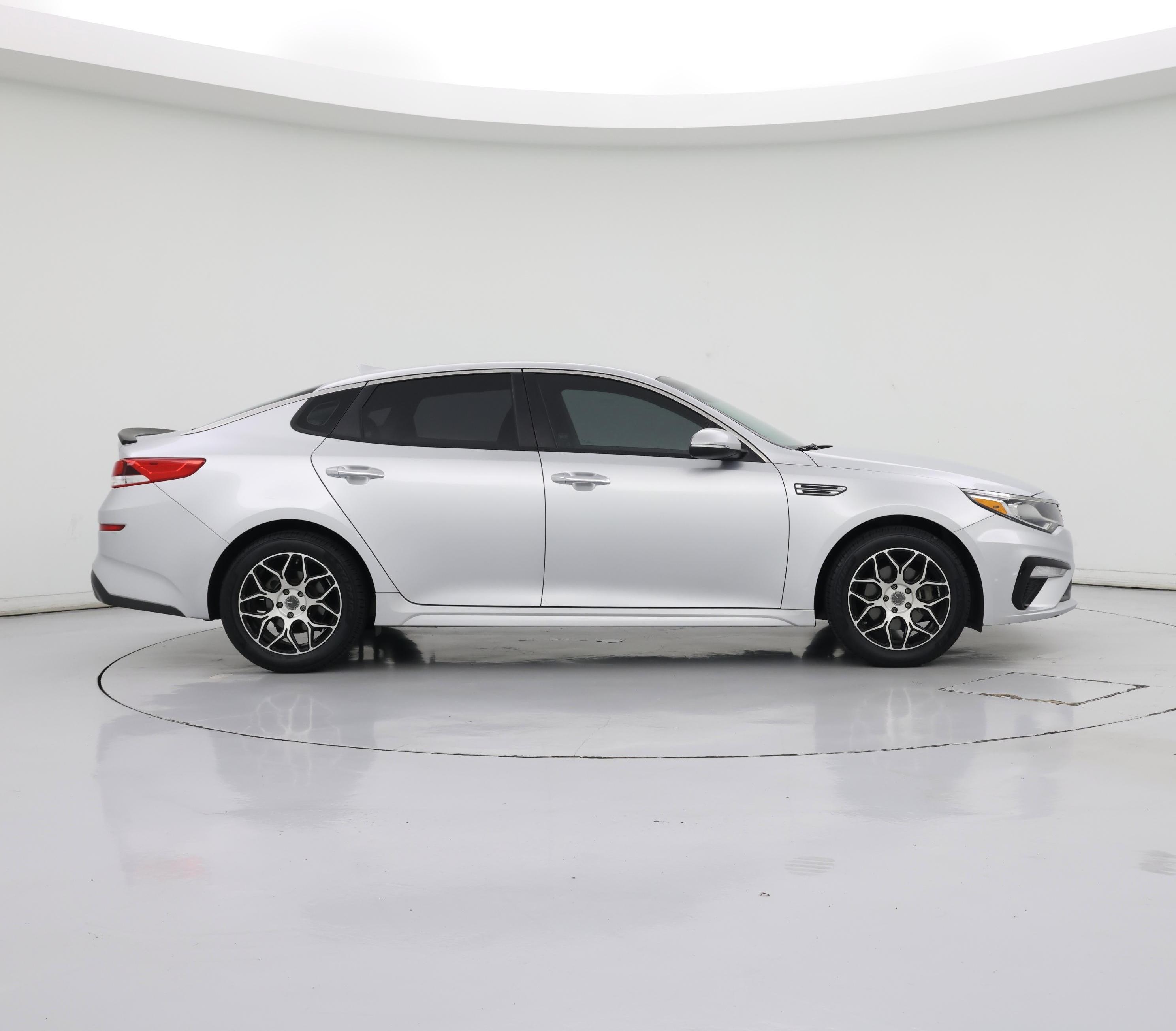 Thumbnail: 2020 Kia Optima - 7