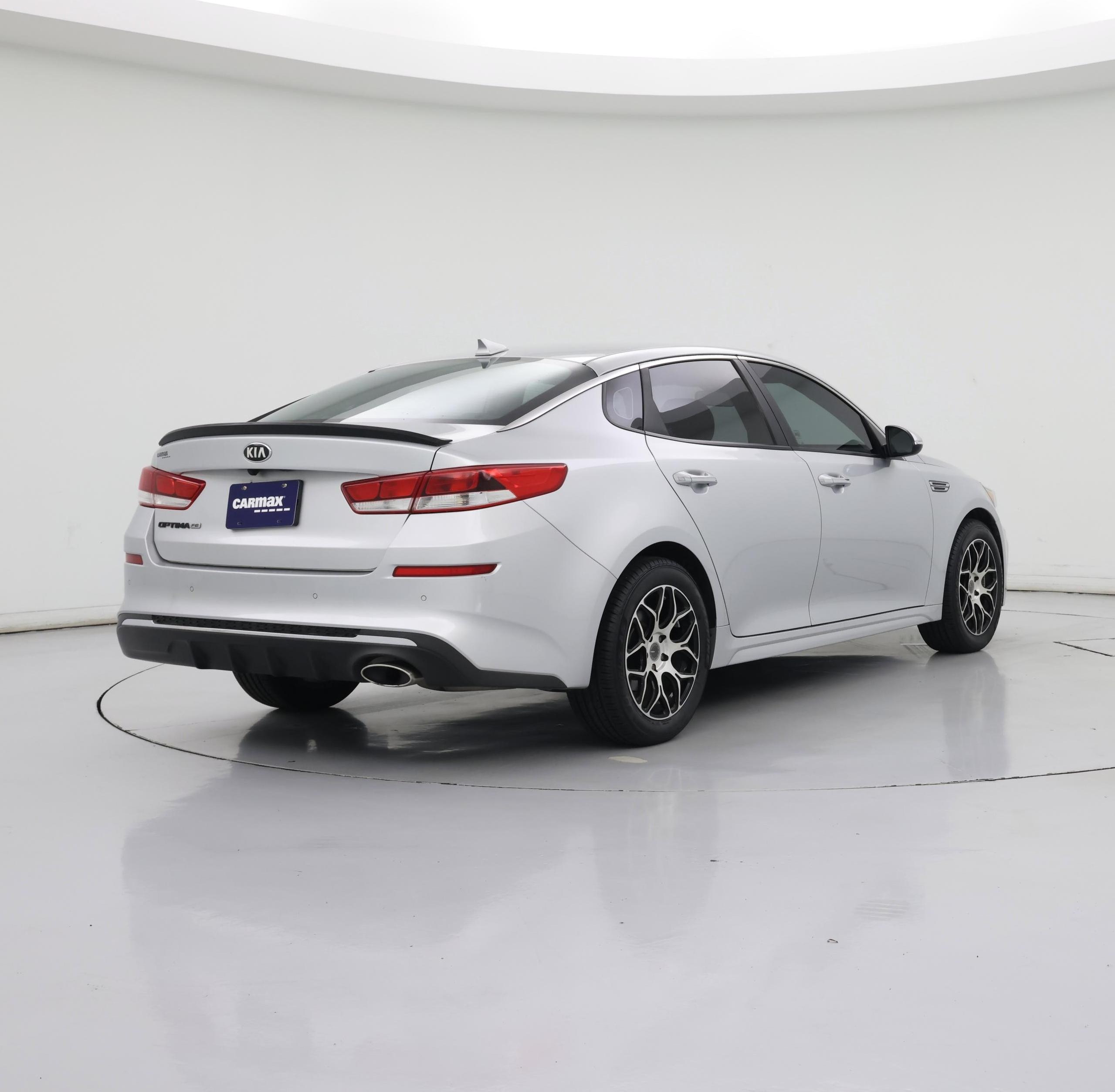 Thumbnail: 2020 Kia Optima - 8