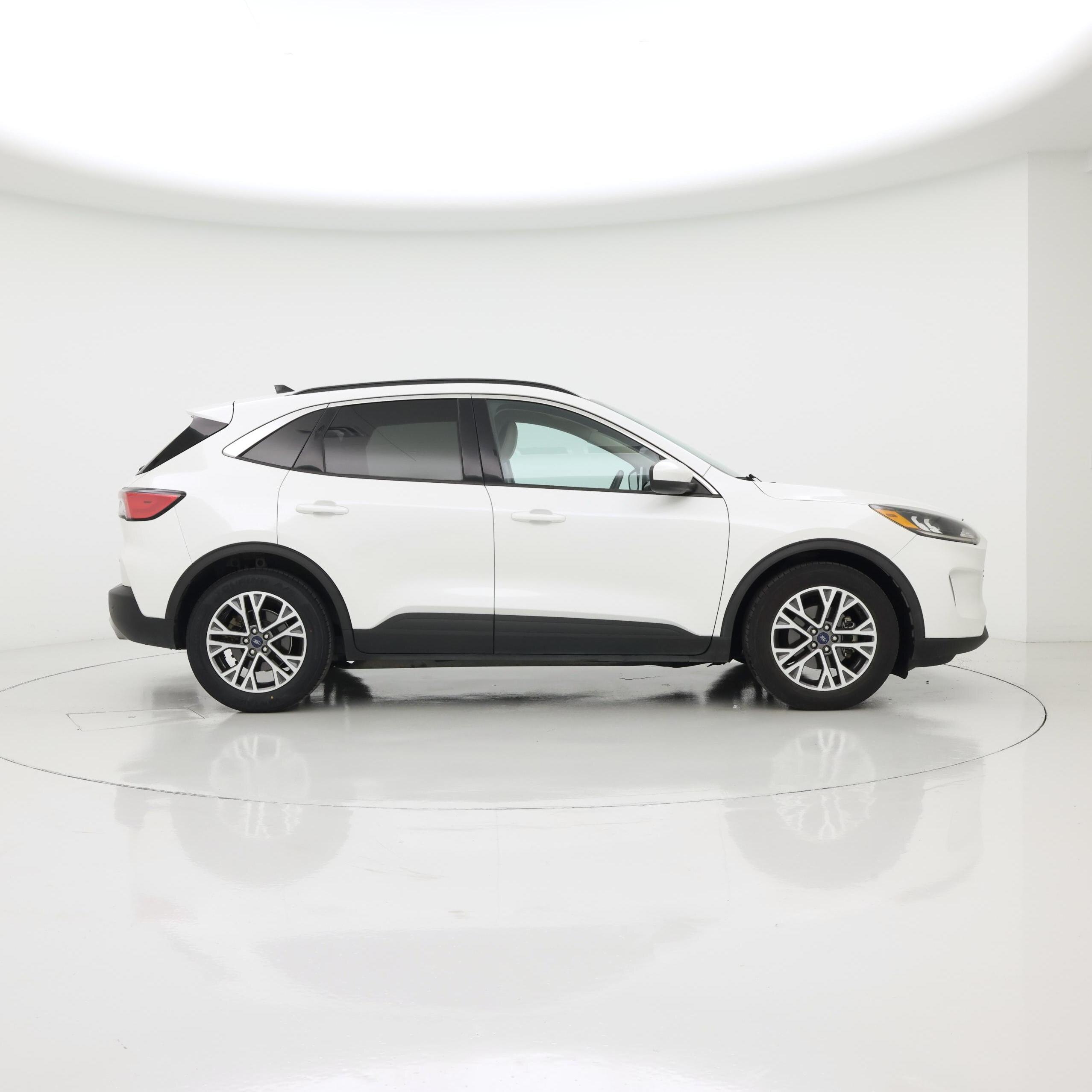 Thumbnail: 2020 Ford Escape - 7