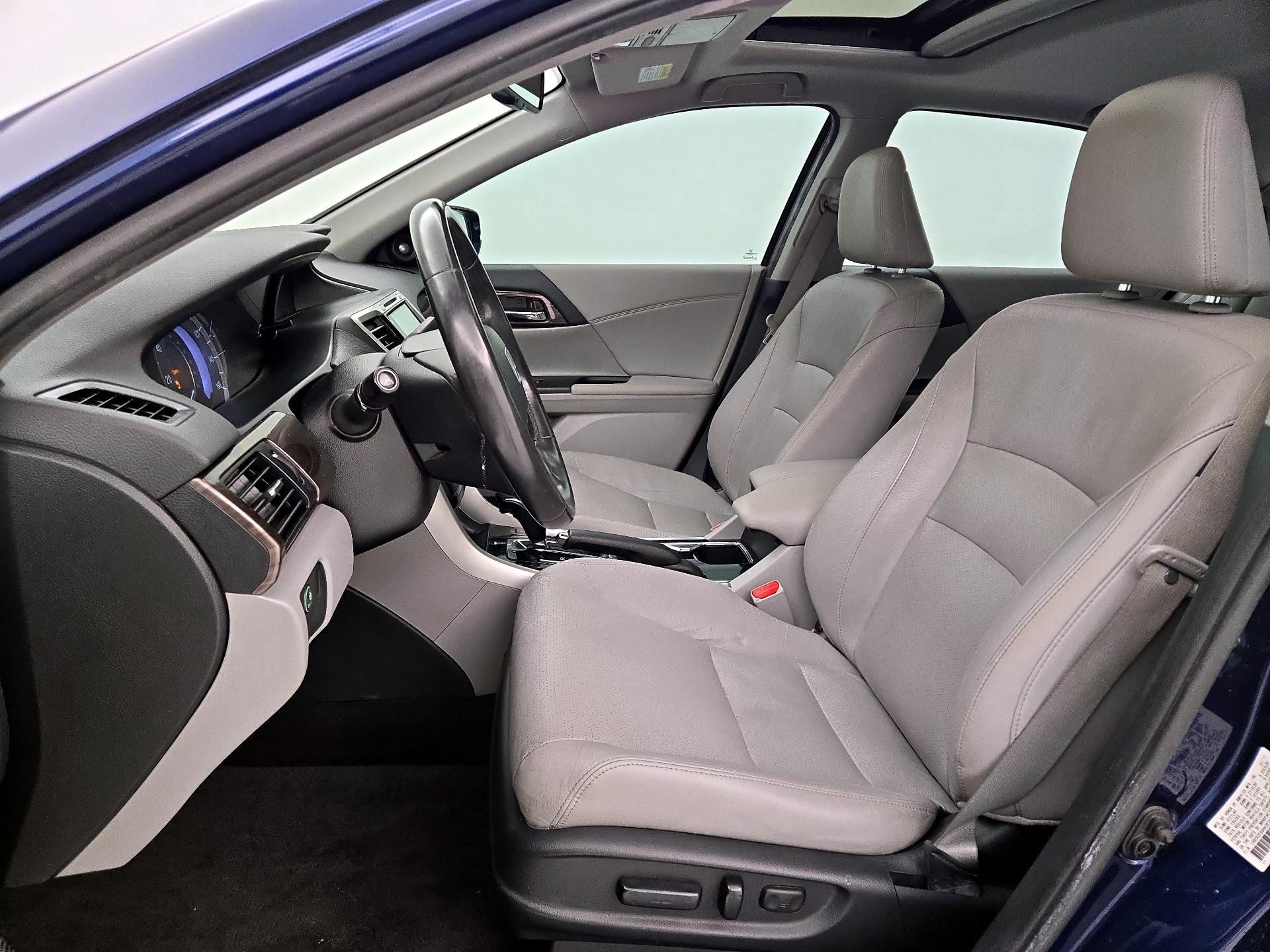 Thumbnail: 2017 Honda Accord - 11