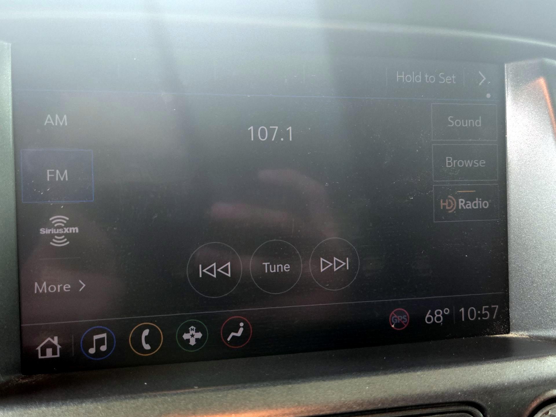 Thumbnail: 2021 Chevrolet Colorado - 15