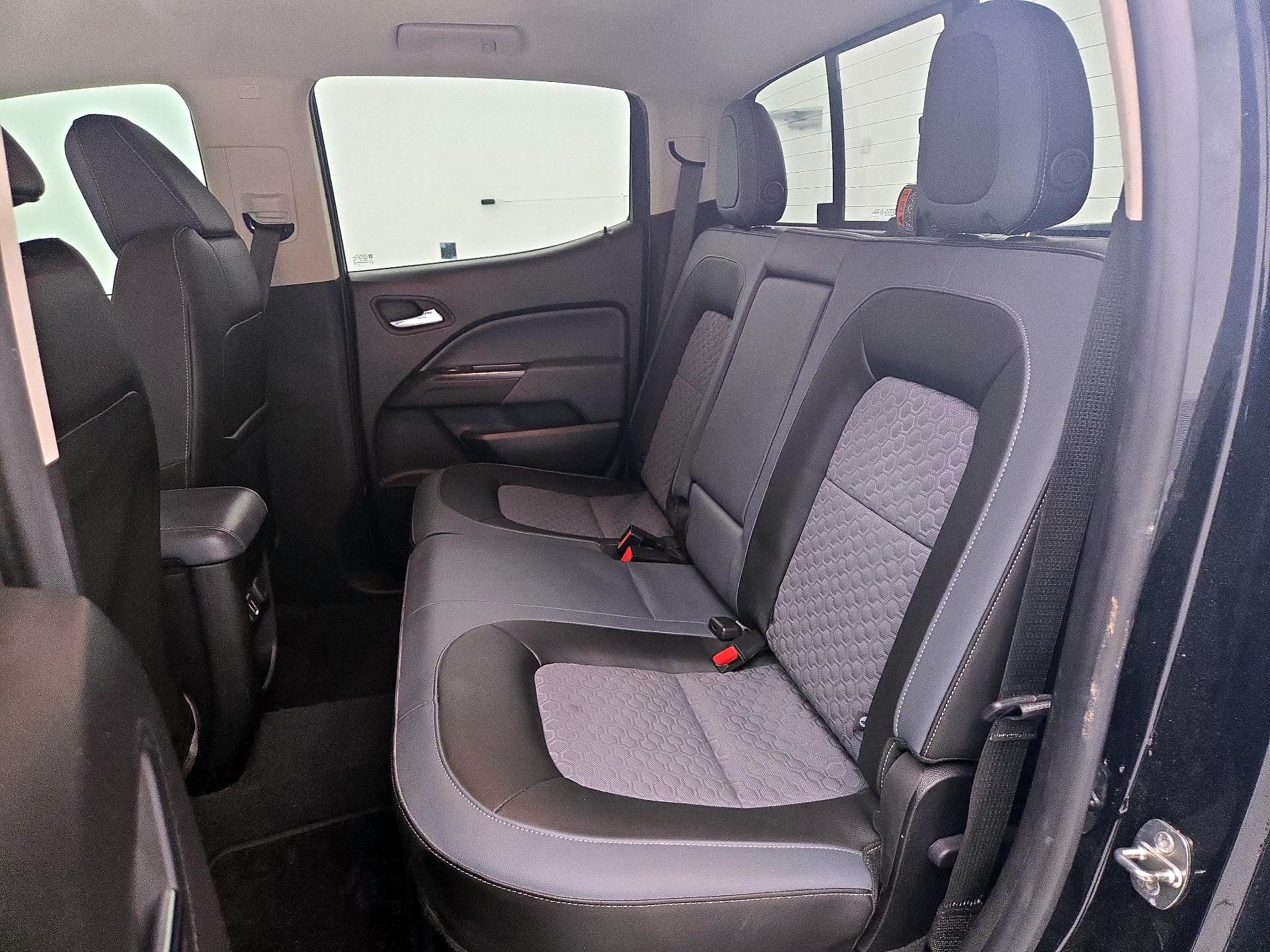 Thumbnail: 2021 Chevrolet Colorado - 19