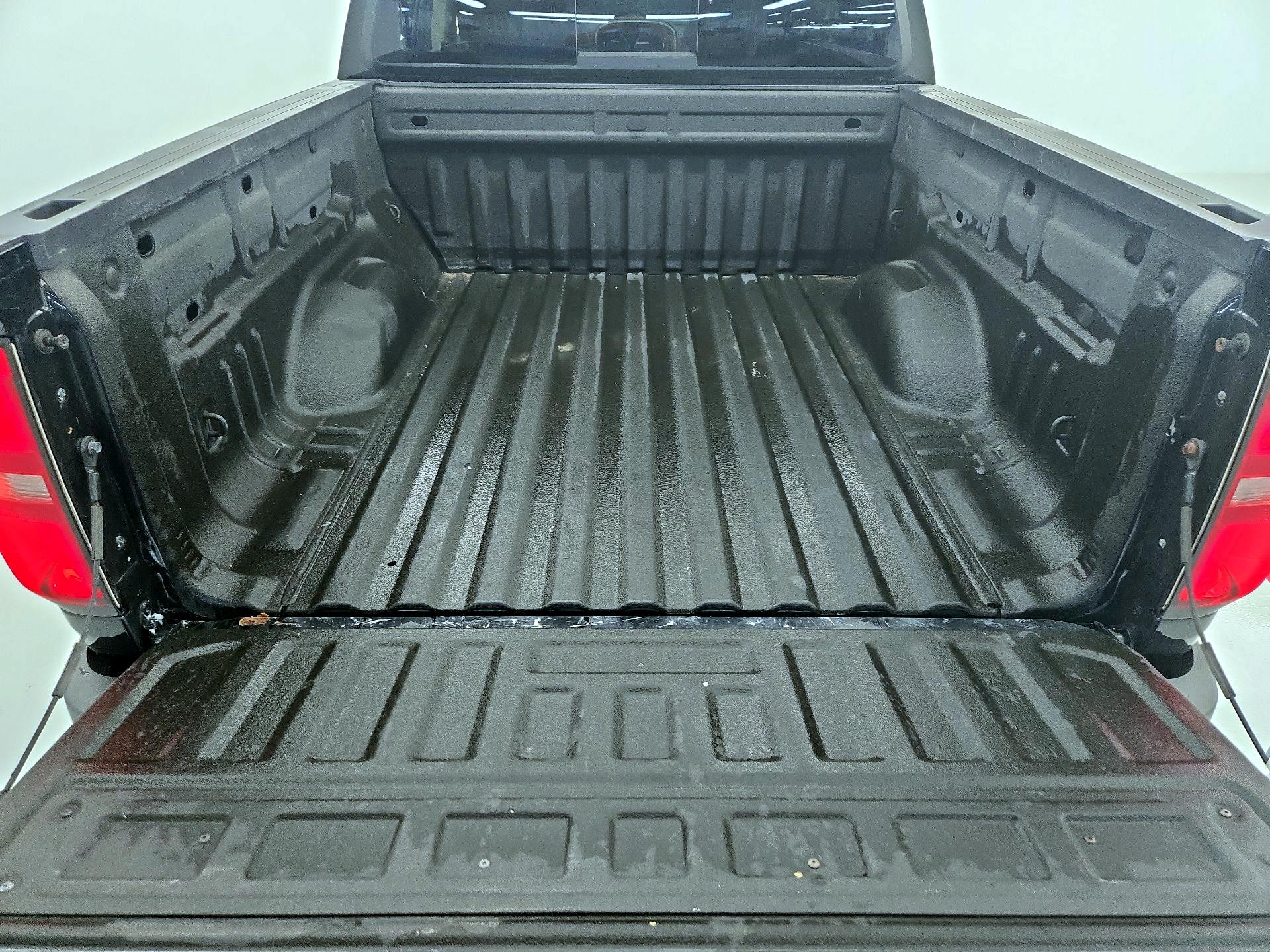 Thumbnail: 2021 Chevrolet Colorado - 20
