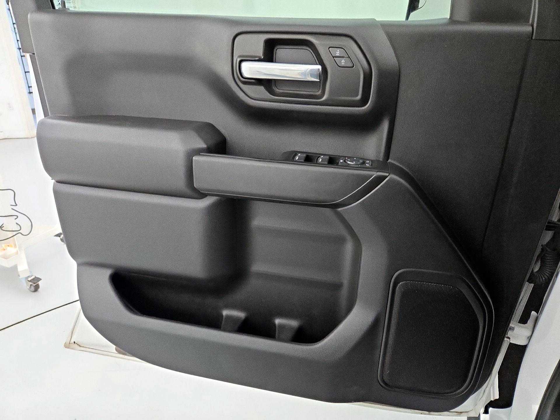 Thumbnail: 2023 Chevrolet Silverado 1500 - 12