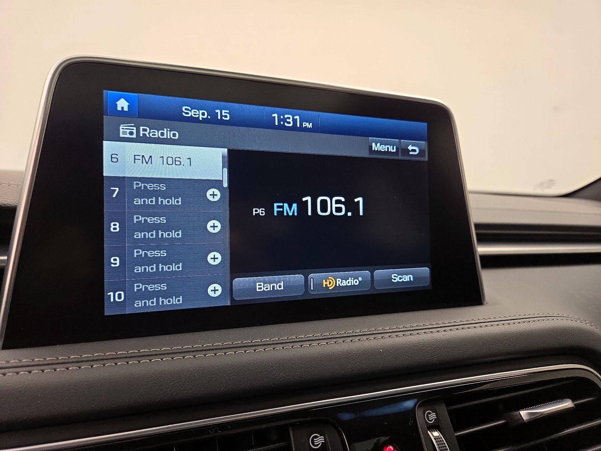 Thumbnail: 2019 Genesis G70 - 16
