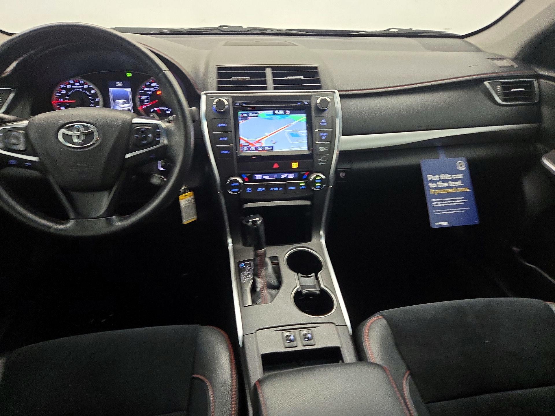 Thumbnail: 2015 Toyota Camry - 9