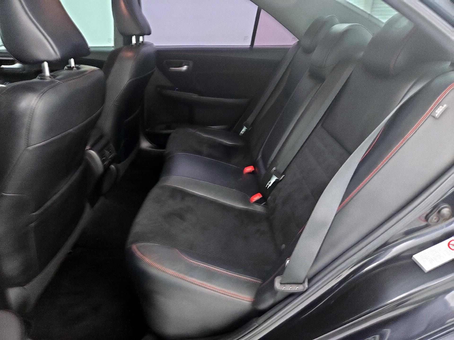 Thumbnail: 2015 Toyota Camry - 20