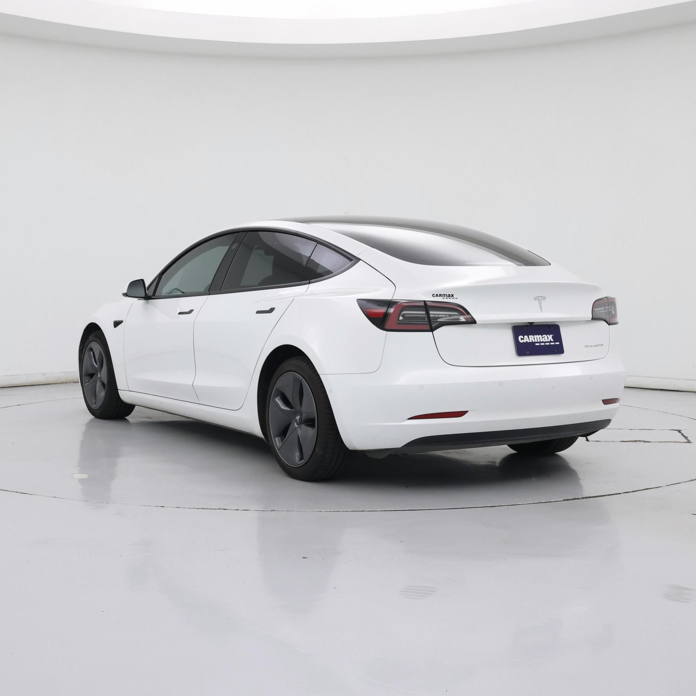 Thumbnail: 2022 Tesla Model 3 - 2