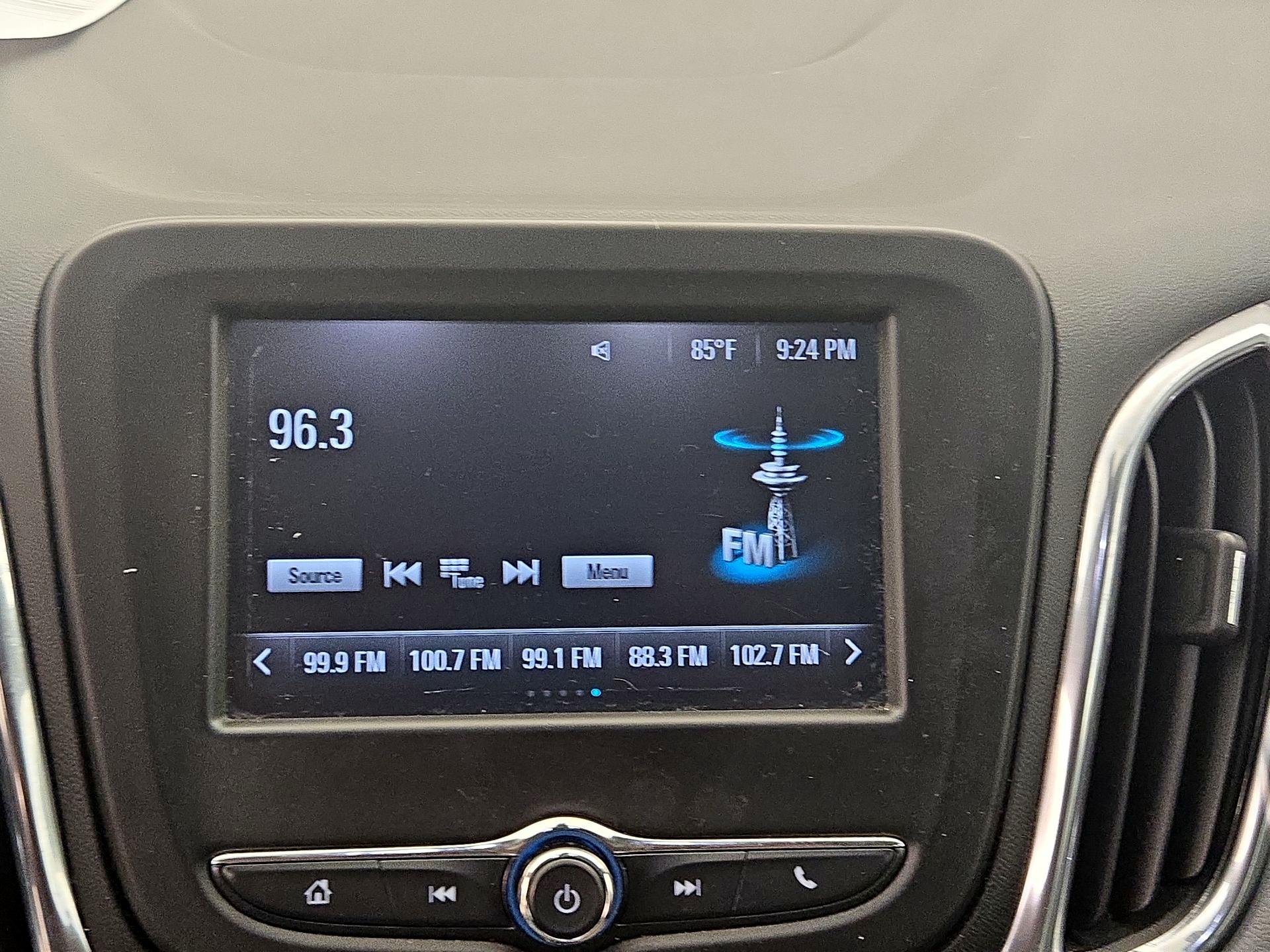 Thumbnail: 2018 Chevrolet Equinox - 15