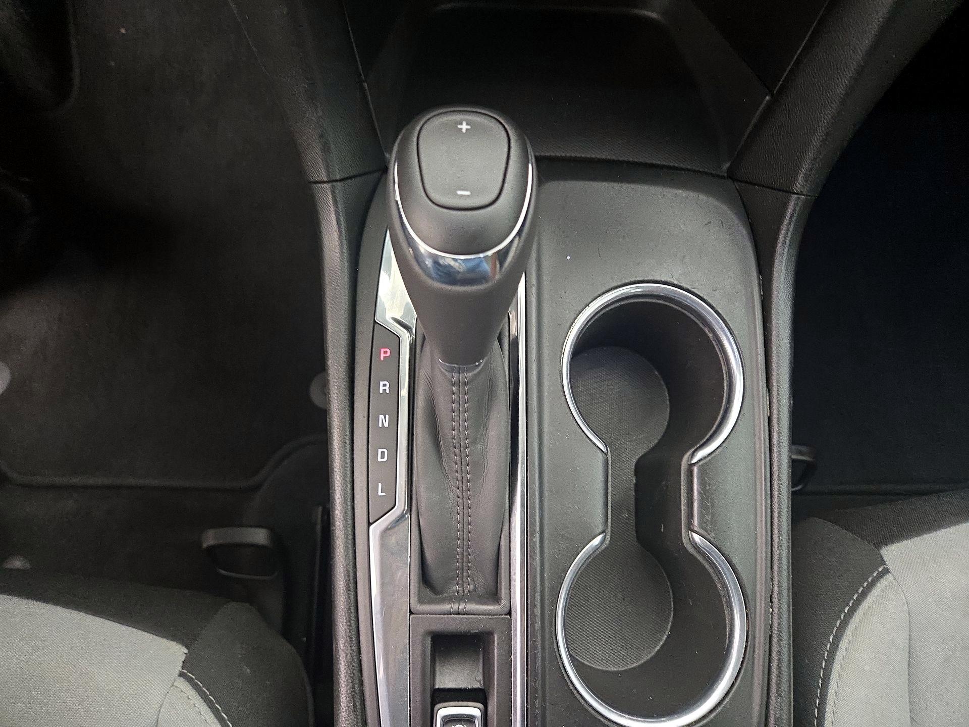 Thumbnail: 2018 Chevrolet Equinox - 17