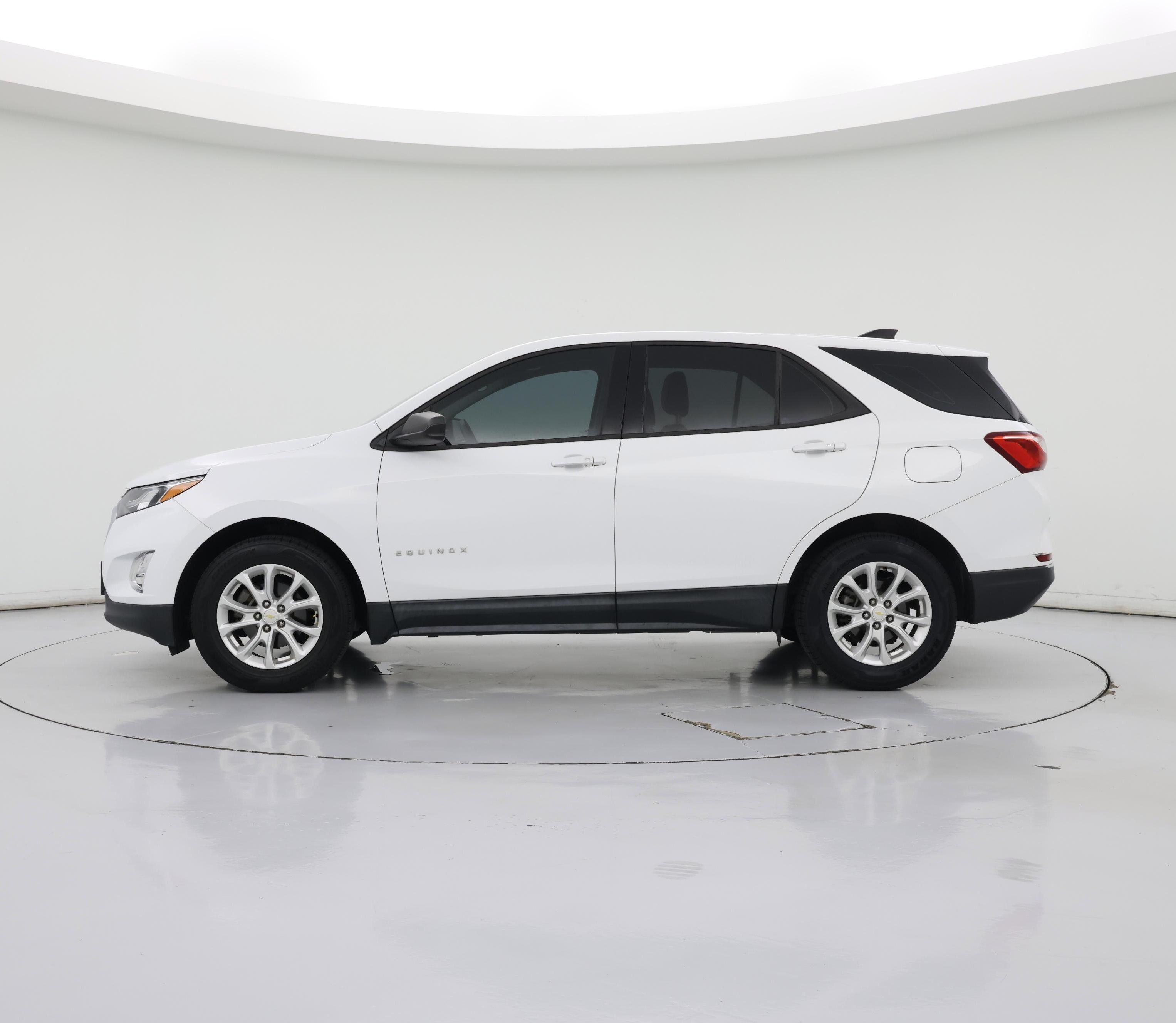Thumbnail: 2018 Chevrolet Equinox - 3