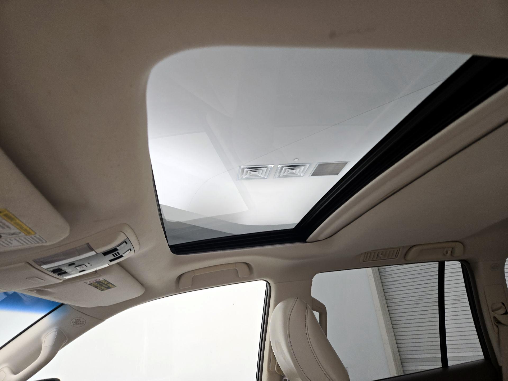 Thumbnail: 2014 Lexus GX - 20