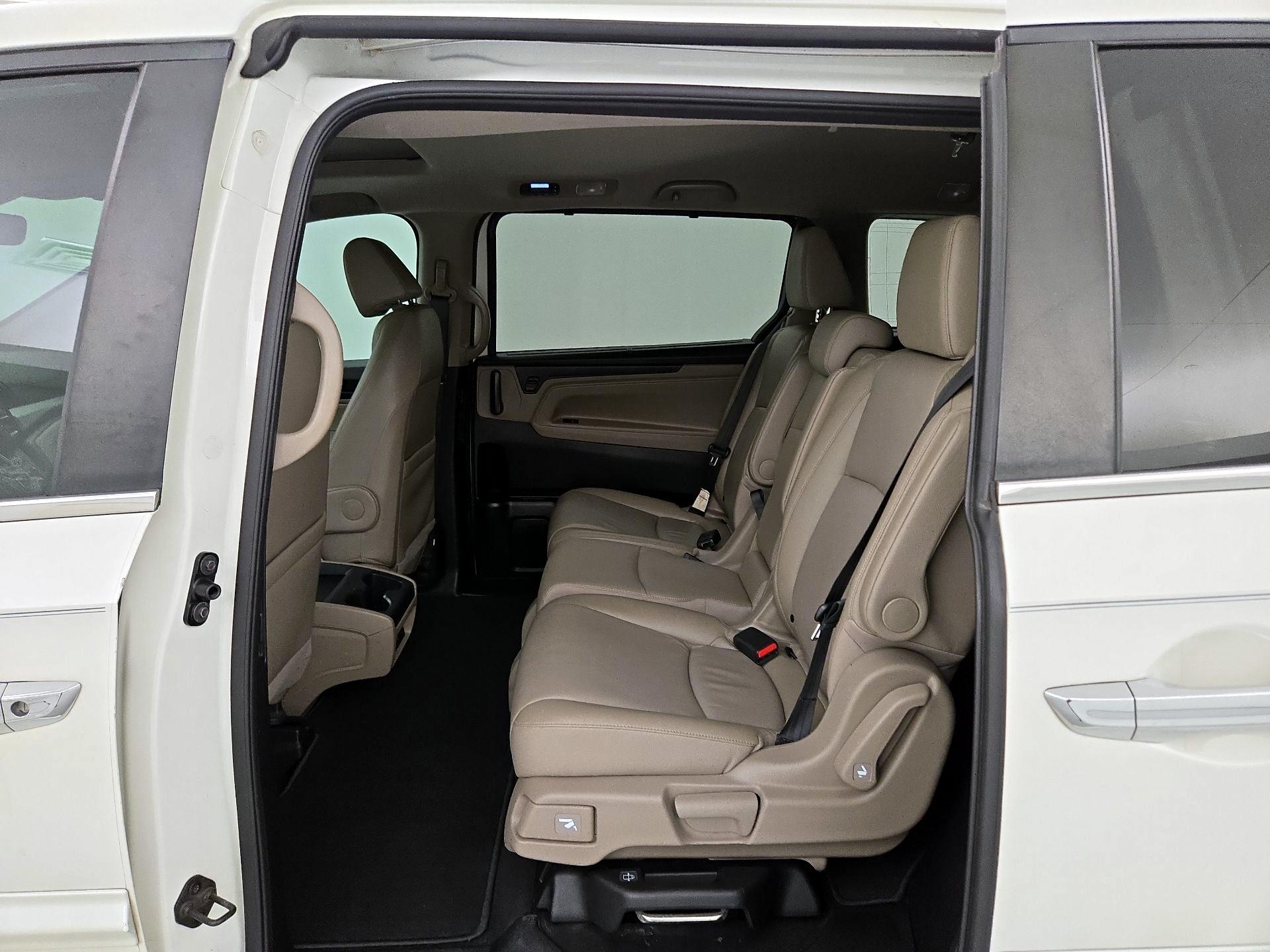 Thumbnail: 2019 Honda Odyssey - 20