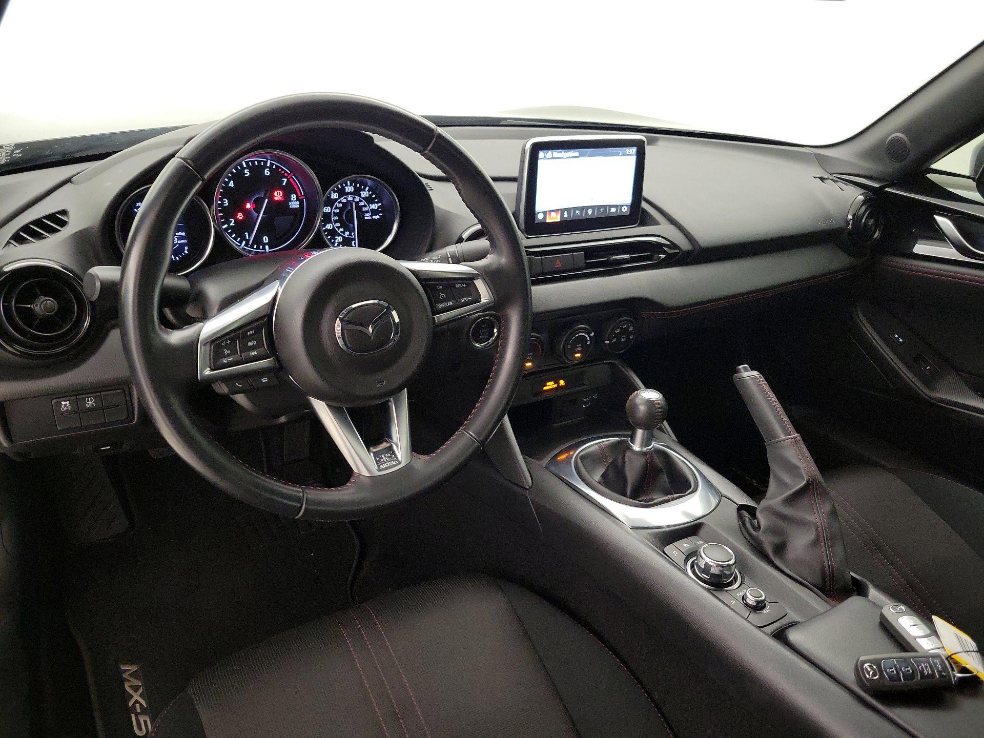 Thumbnail: 2016 Mazda MX-5 Miata - 9