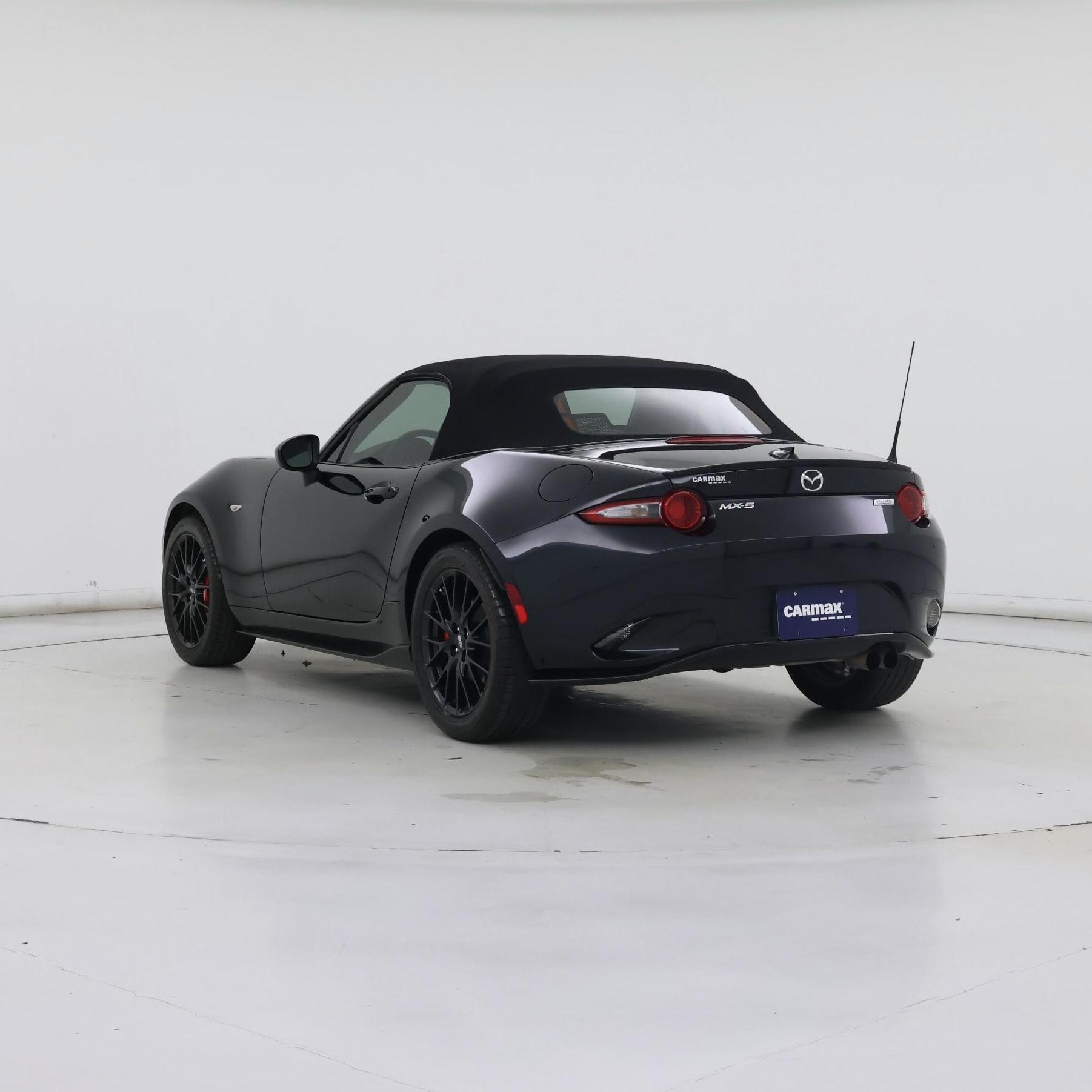 Thumbnail: 2016 Mazda MX-5 Miata - 2
