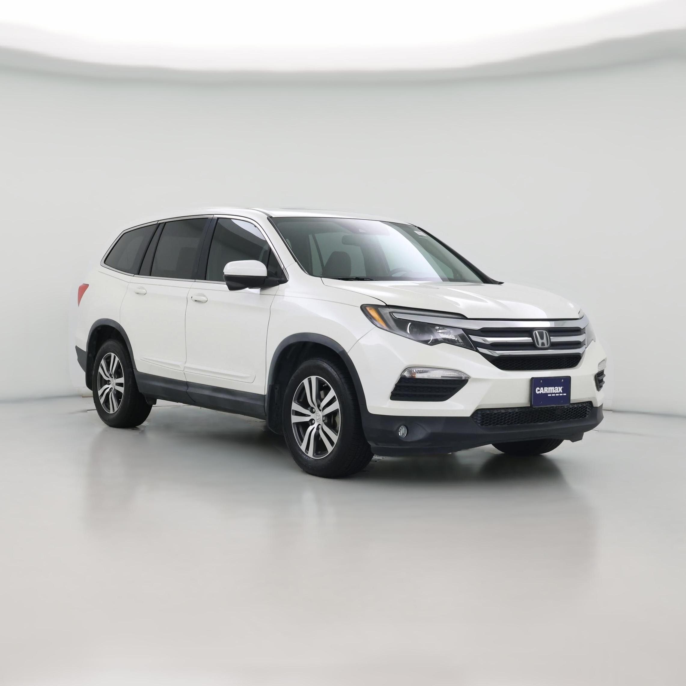 Thumbnail: 2017 Honda Pilot - 1