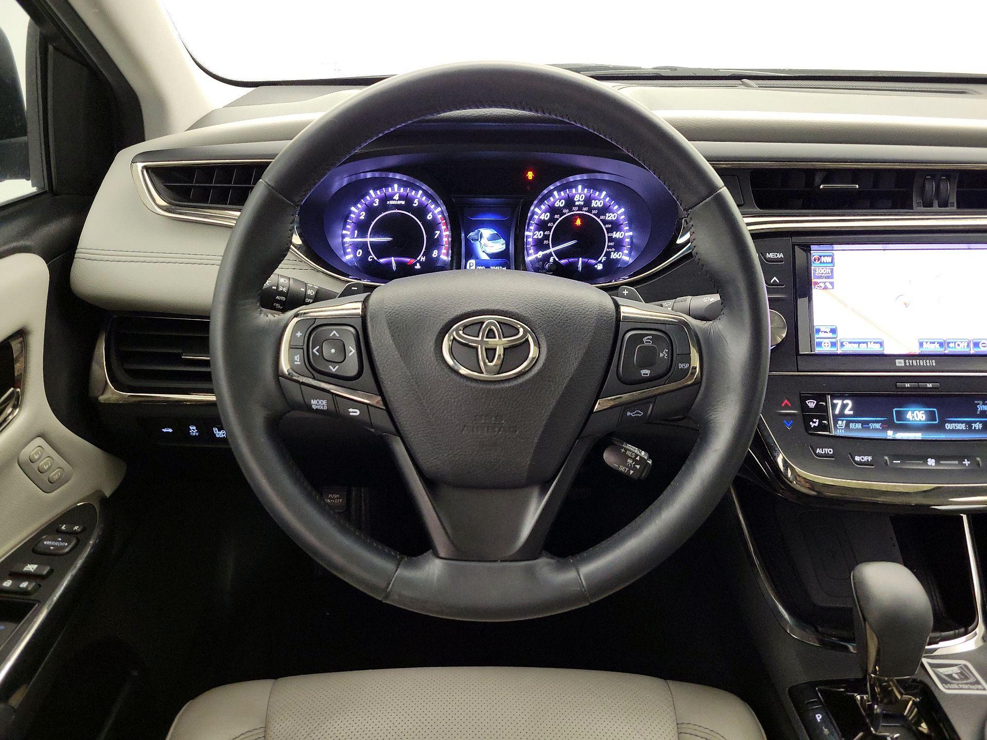 Thumbnail: 2014 Toyota Avalon - 10