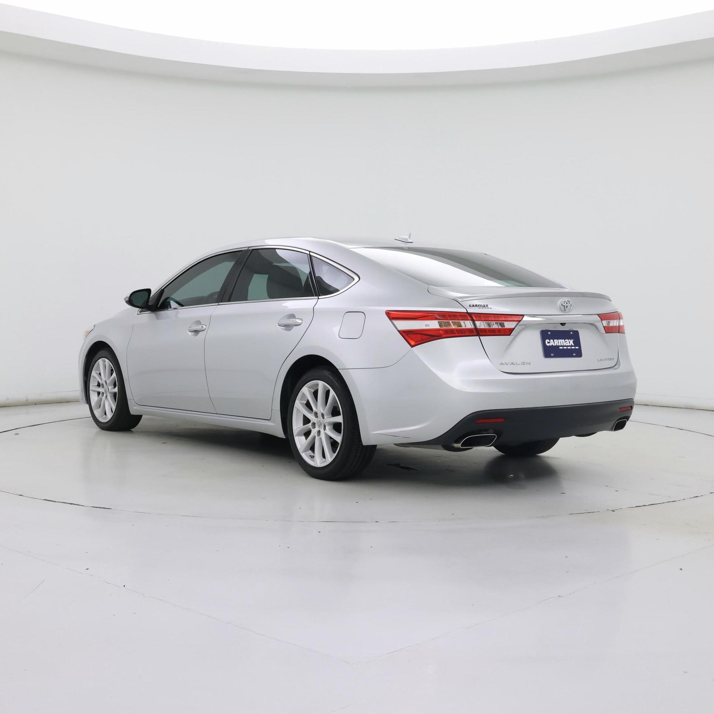 Thumbnail: 2014 Toyota Avalon - 2