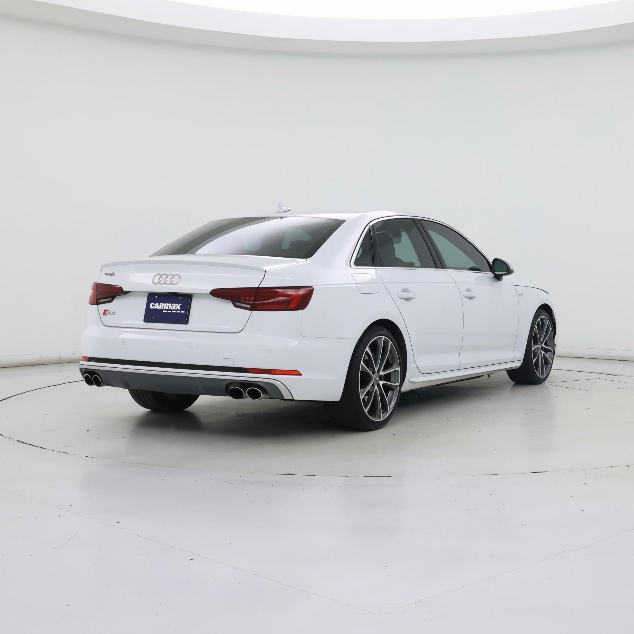 Thumbnail: 2018 Audi S4 - 8