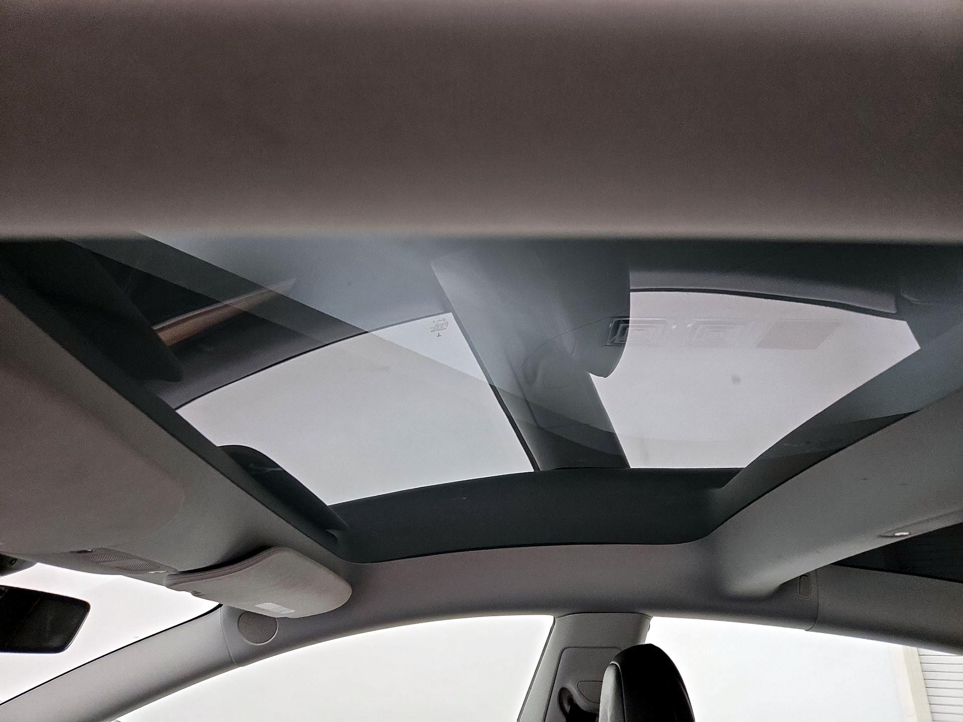 Thumbnail: 2023 Tesla Model 3 - 18